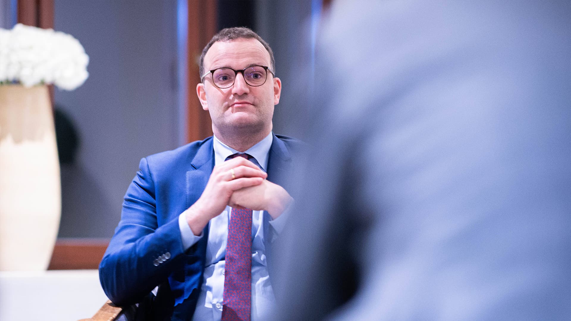 Für härtere Bürgergeld-Sanktionen will Jens Spahn die Verfassung ändern