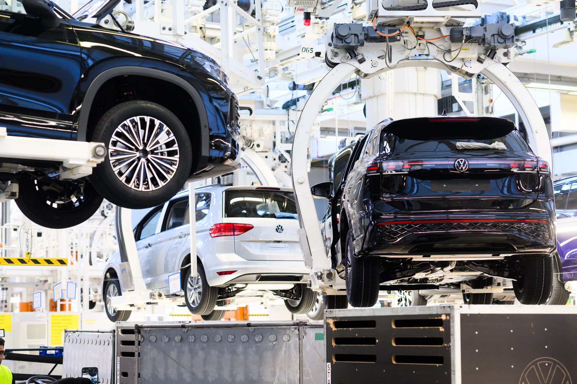 Schock-Zahlen für 2024: Volkswagen-Gewinn bricht um 30,6 Prozent ein!
