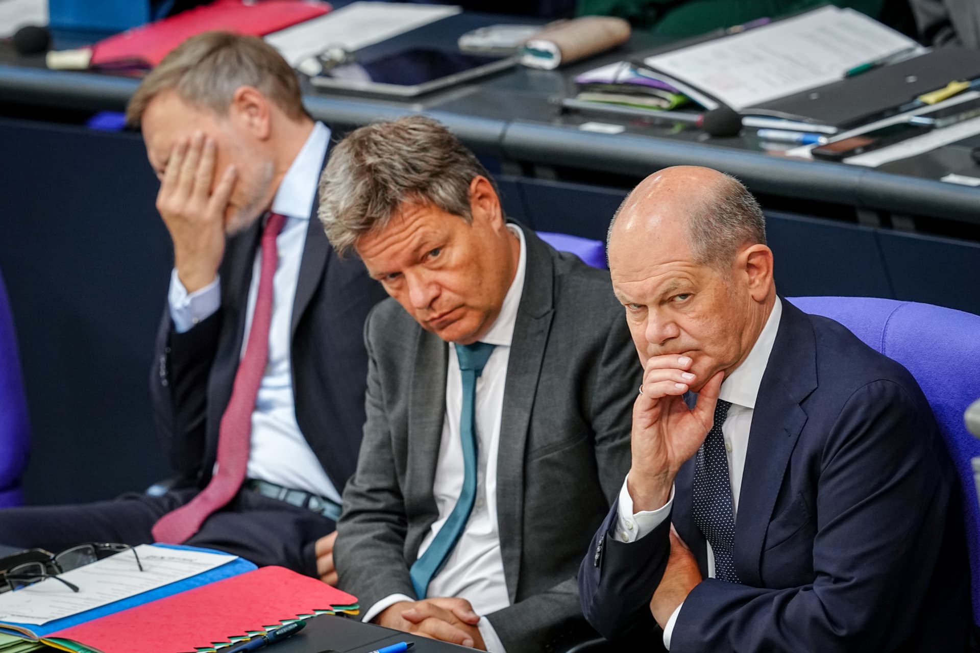Scholz bricht sein Versprechen, Zoff geht weiter! KEIN Ampel-Haushalt bis zum 3. Juli