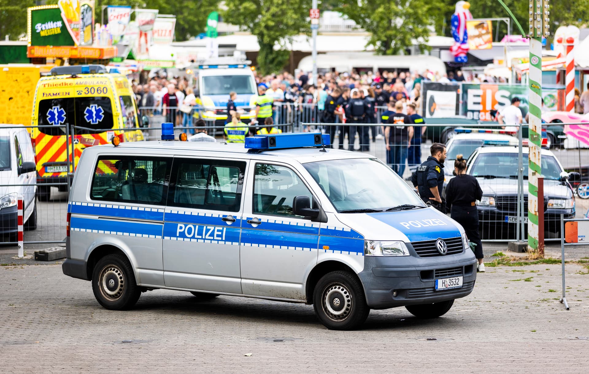 Unfall bei US-Car-Treffen in Hannover: fünf Schwerverletzte