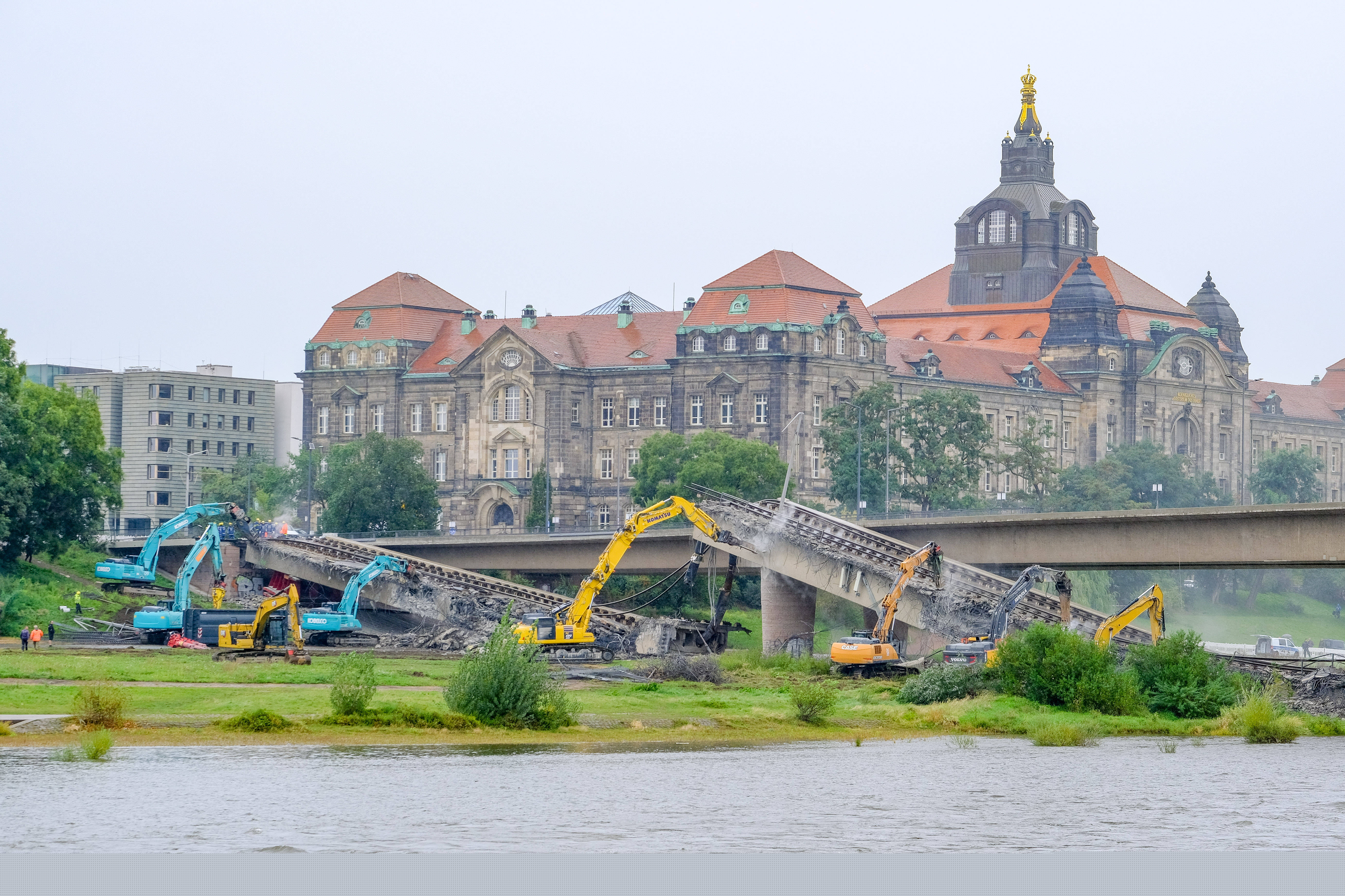 Baubeginn „voraussichtlich“ 2028: Neubau der Dresdener Carolabrücke soll bis 2031 stehen