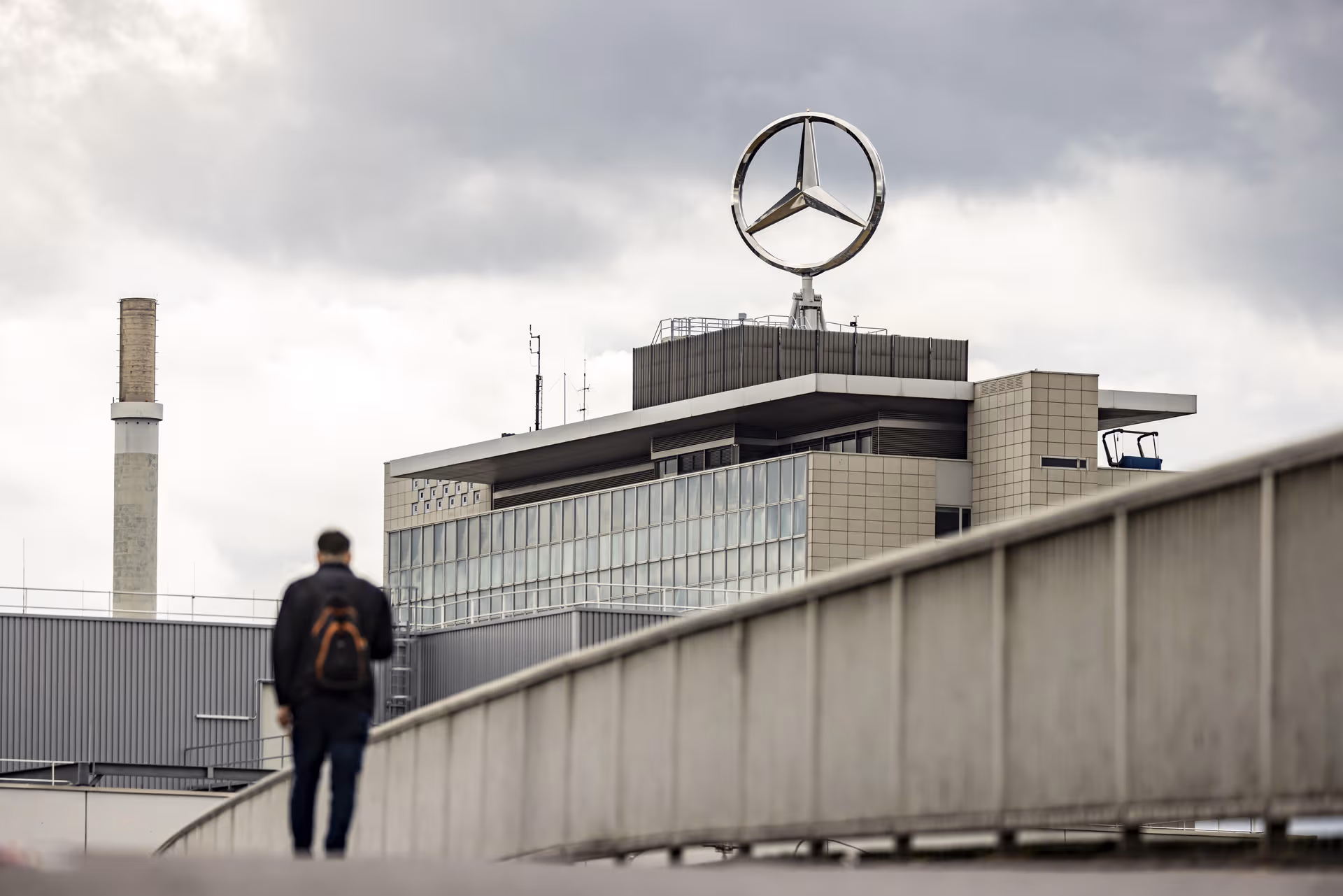 Prognose negativ: Mercedes Benz senkt Umsatzziele