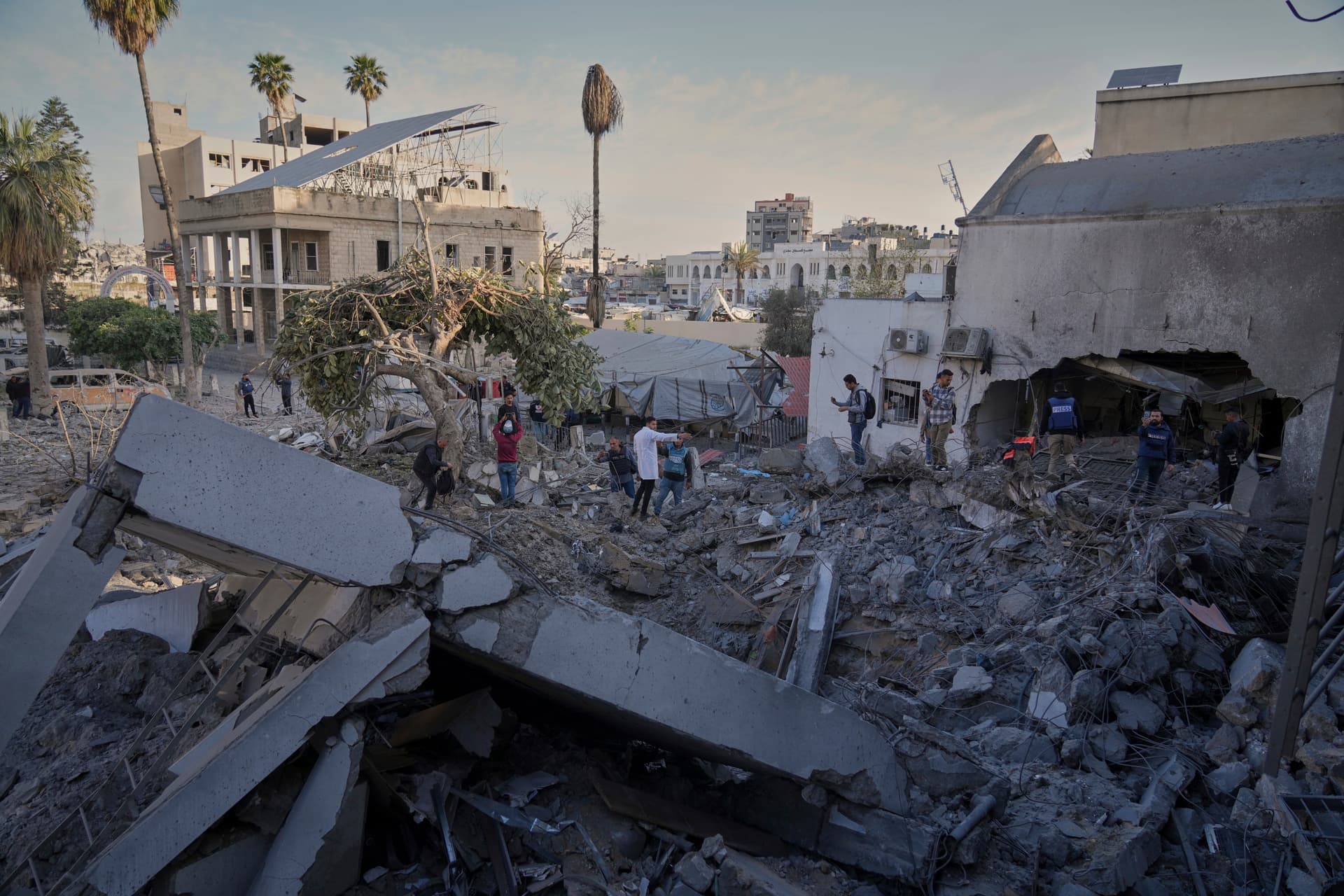 Israel zerstört Hamas-Zentrale in Al-Ahli-Klinik in Gaza