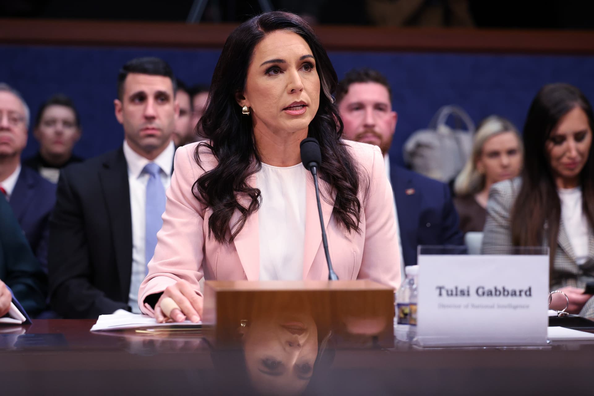 US-Geheimdienstchefin Tulsi Gabbard tritt zurück