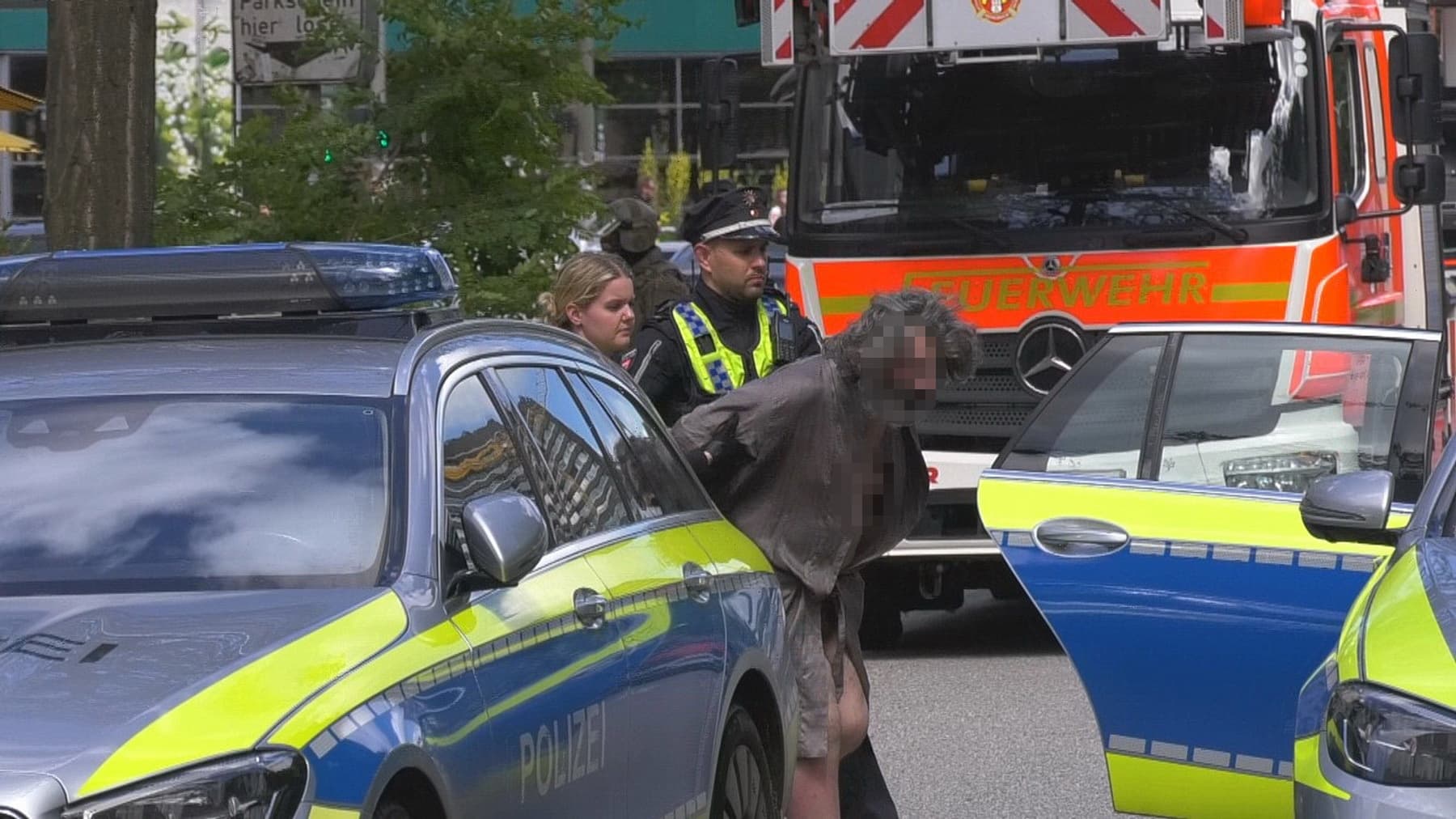 Zugriff nach SEK-Einsatz in Hamburg: Polizei nimmt Mann in „psychischer Ausnahmesituation“ fest