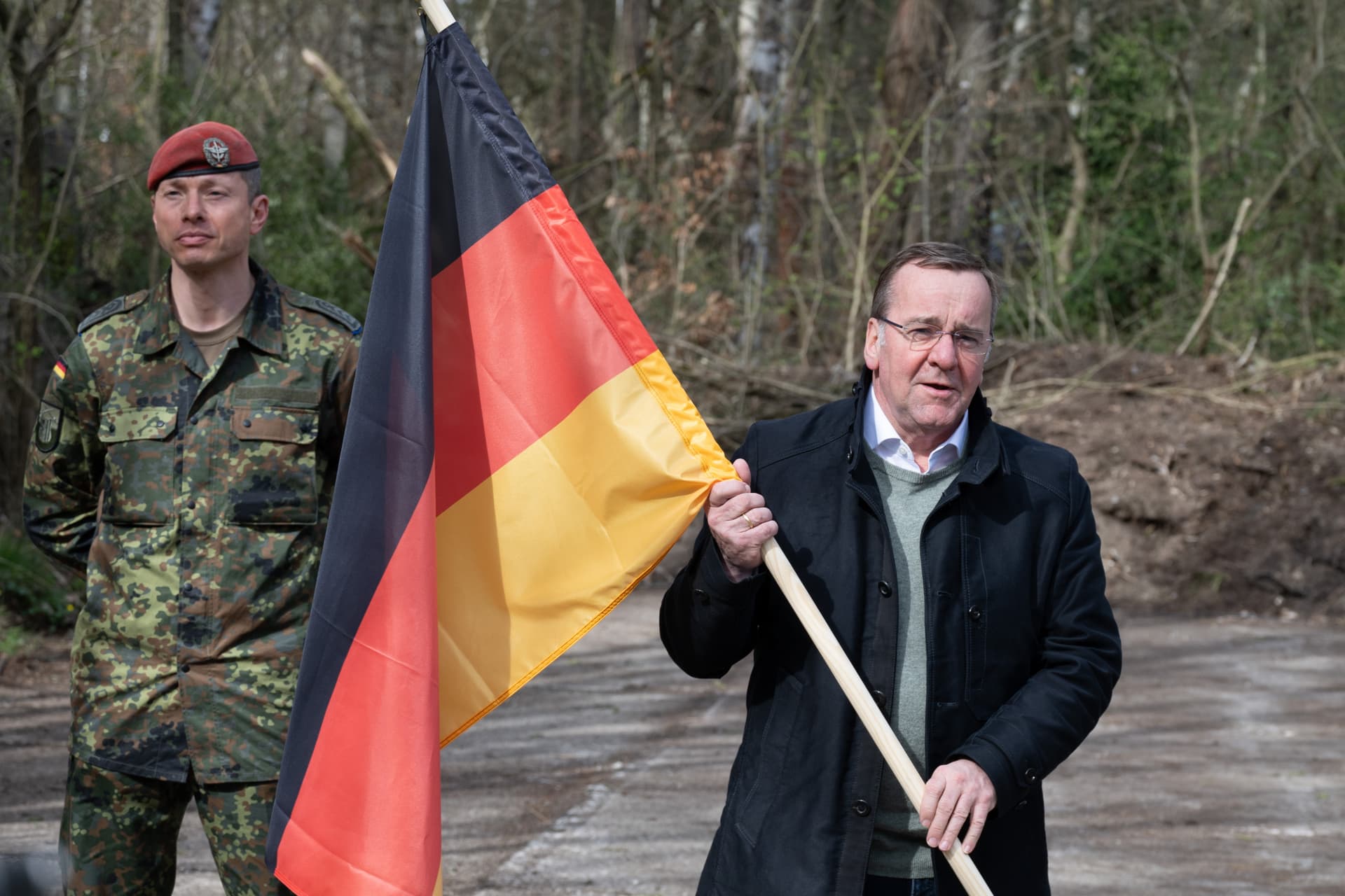 Bundeswehr soll „kriegstüchtig“ werden: Pistorius stellt Armee-Reformen vor