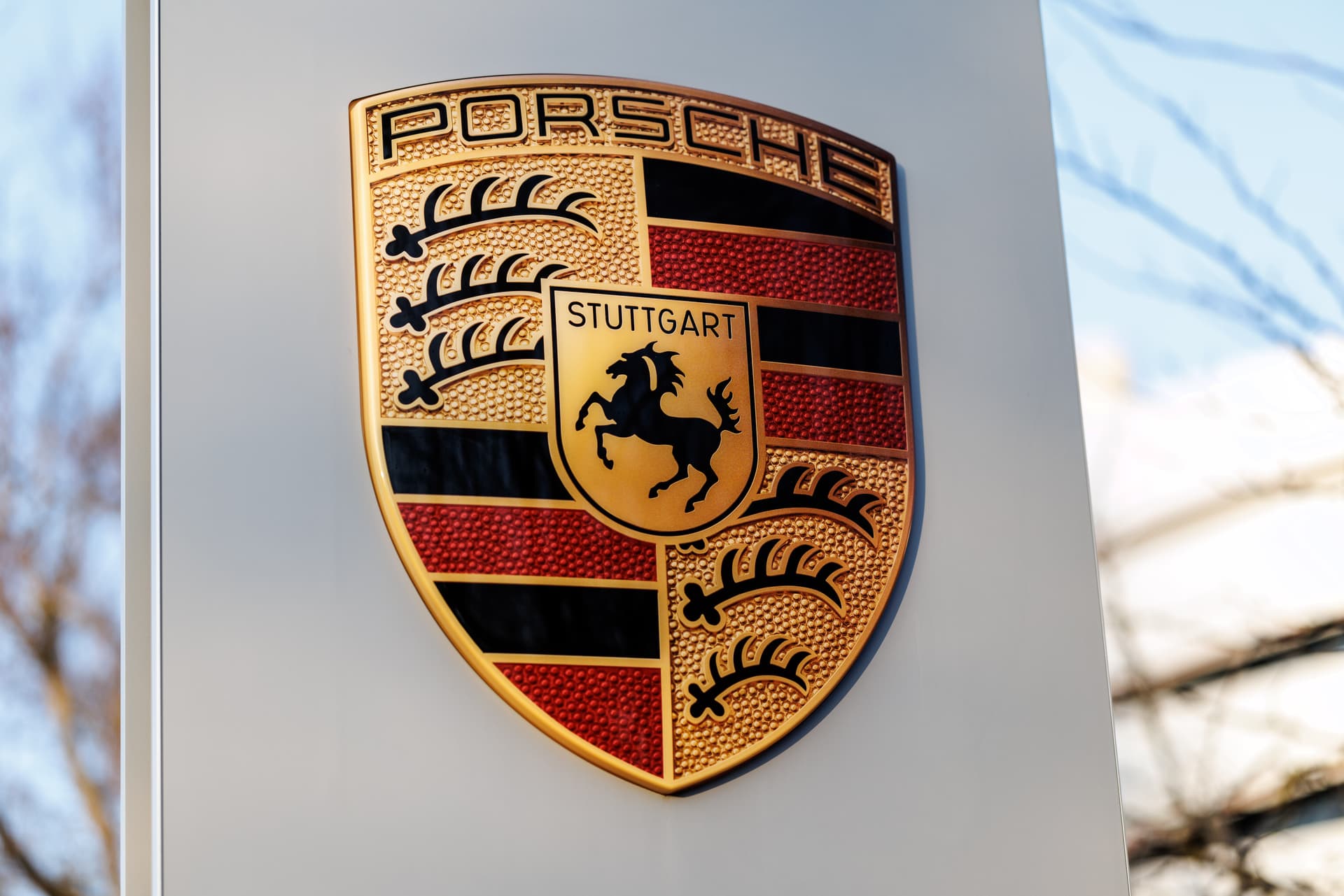 Porsche-Gewinn bricht um mehr als 40 Prozent ein