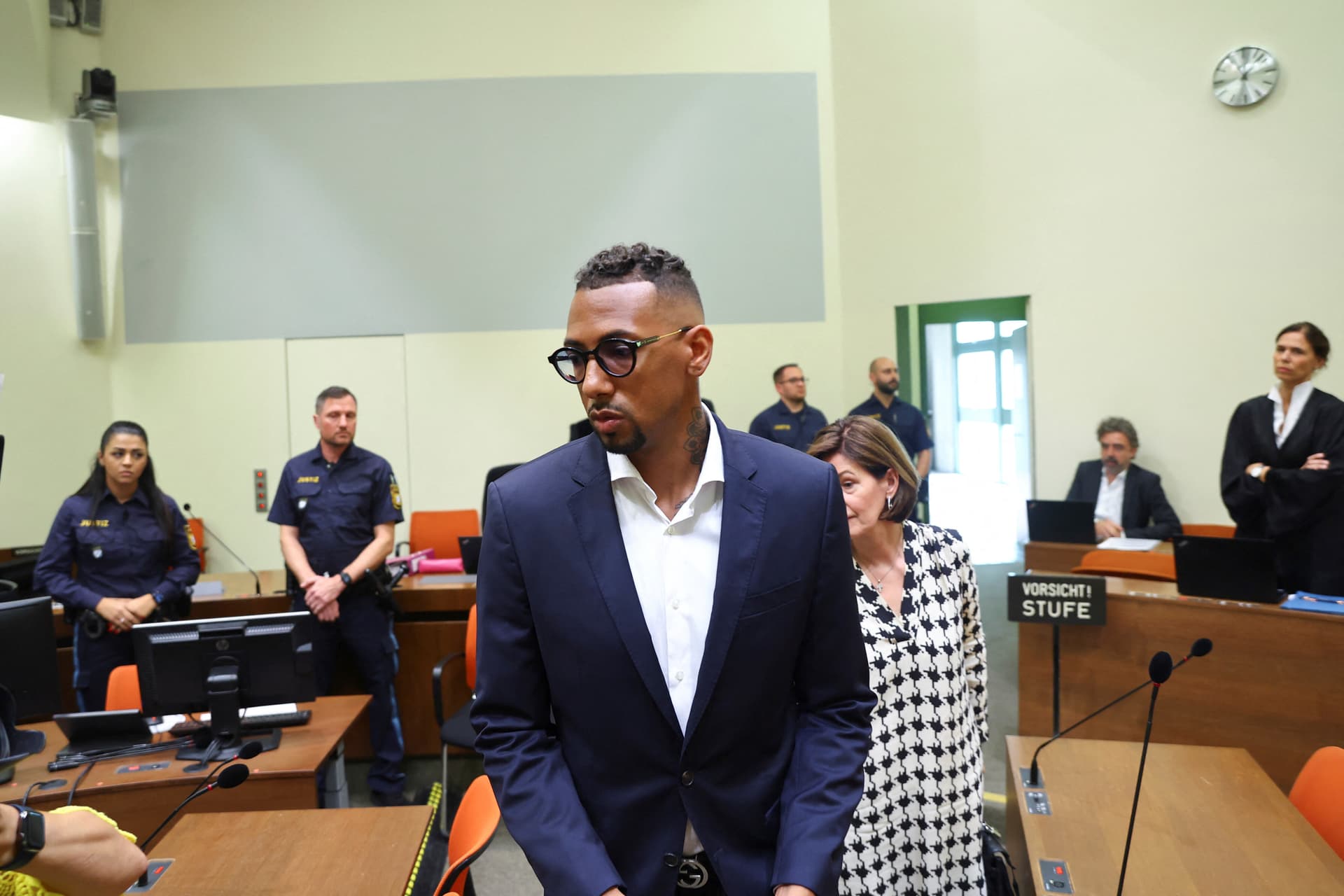Landgericht München verurteilt Ex-Bayern-Profi Boateng wegen Körperverletzung zu Geldstrafe