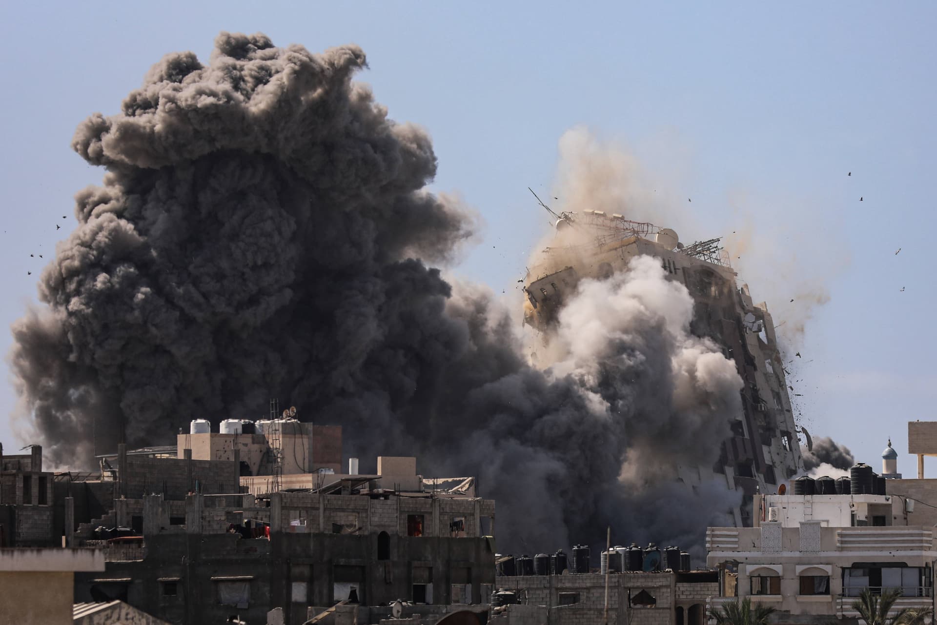 Israel startet Bodenoffensive: „Gaza brennt“