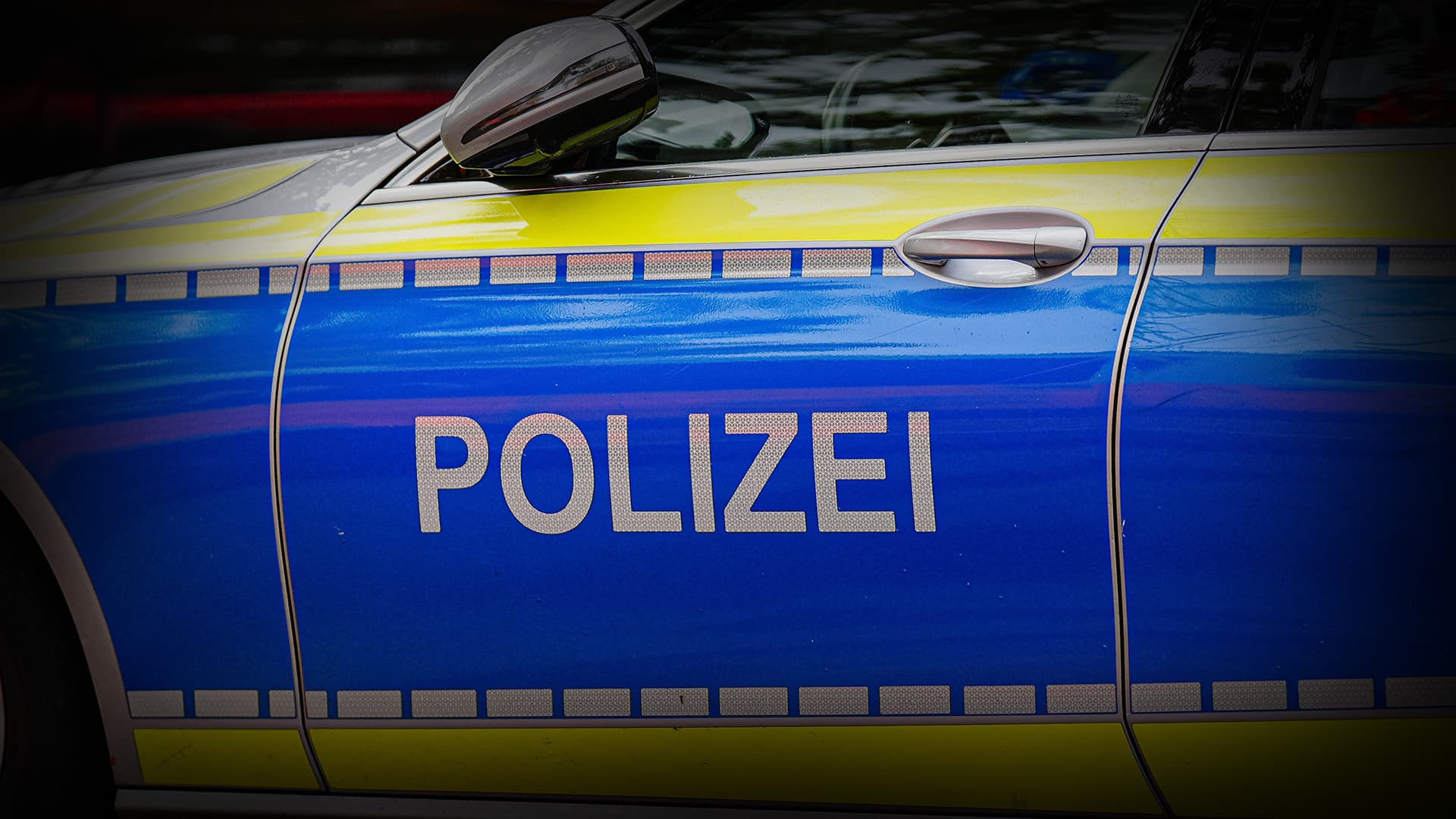 57-Jähriger hat drei Ehefrauen und zehn Kinder: Syrer schlägt libanesische Ehefrau auf offener Straße brutal nieder