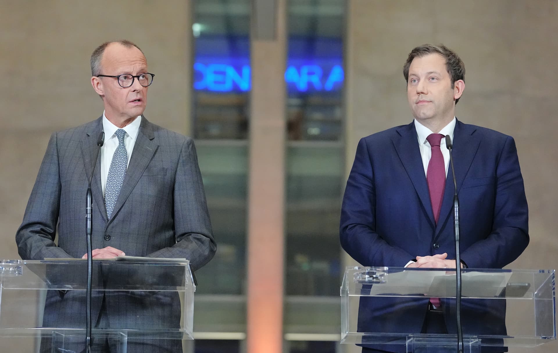 Der Doppelwumms-Wortbruch! Merz macht 500 Milliarden neue Schulden UND schafft die Schuldenbremse ab!