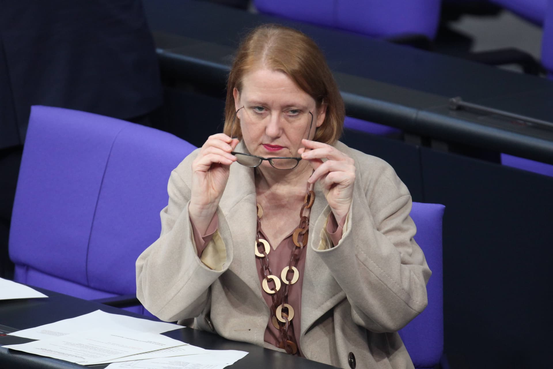 „Gleichstellung oberste Priorität“: 43 Prozent der Bundesbehörden-Chefs sind Frauen – und Paus will noch mehr