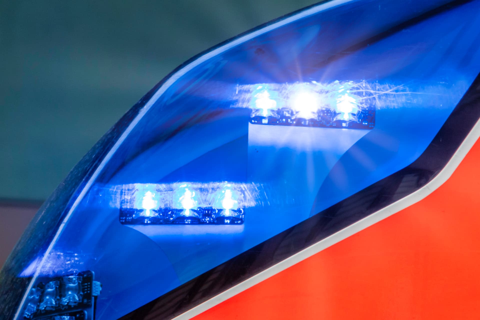 Kind tot – Mutter unter Mordverdacht! Grausiger Fund in Berliner Wohnung