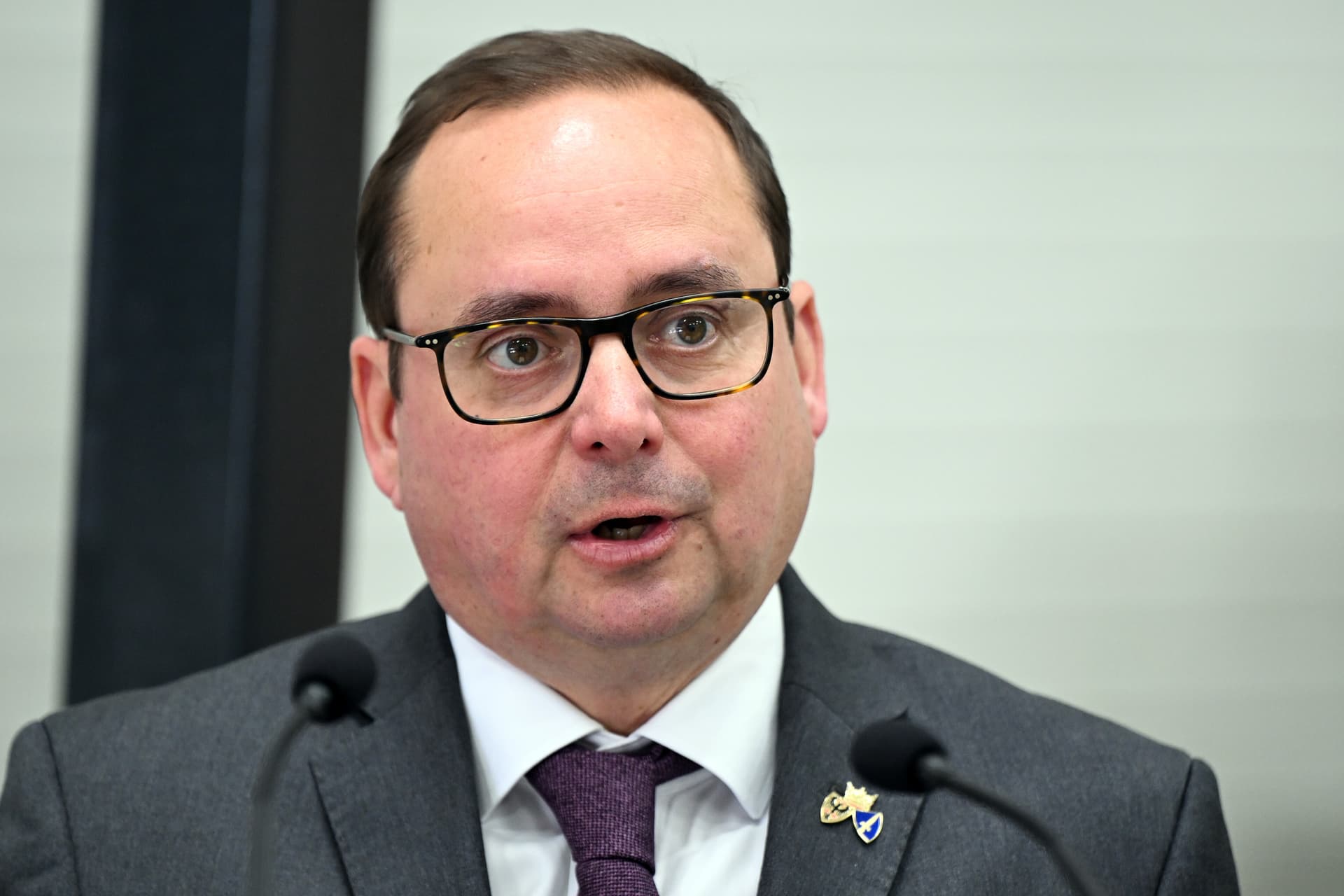 Veruntreuungsvorwürfe nach AfD-Parteitag in Essen: Staatsanwaltschaft ermittelt gegen CDU-Bürgermeister Kufen