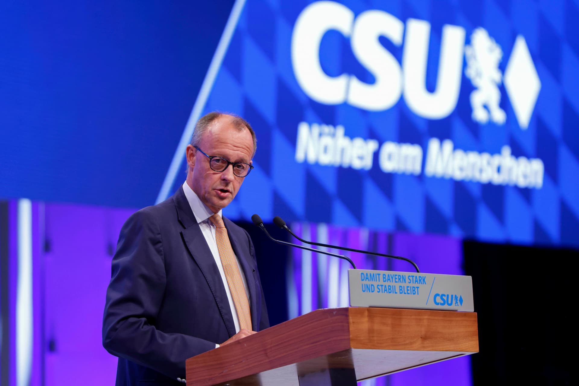 Um Migrationskrise in den Griff zu bekommen: Merz fordert von SPD & FDP Koalitionsbruch mit den Grünen