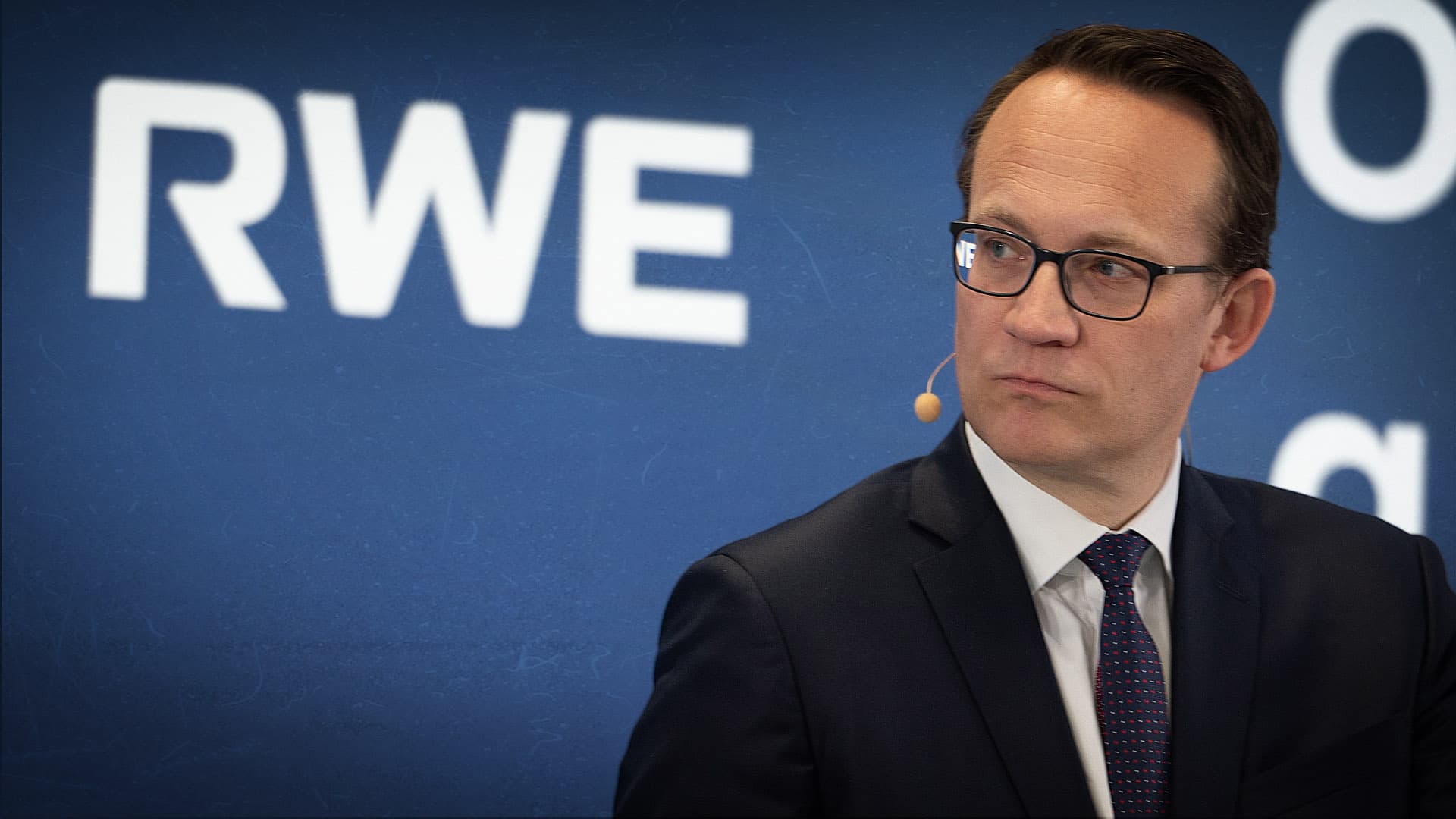 RWE-Chef rechnet mit „erheblichem Nachfrageschwund in den energieintensiven Industrien“