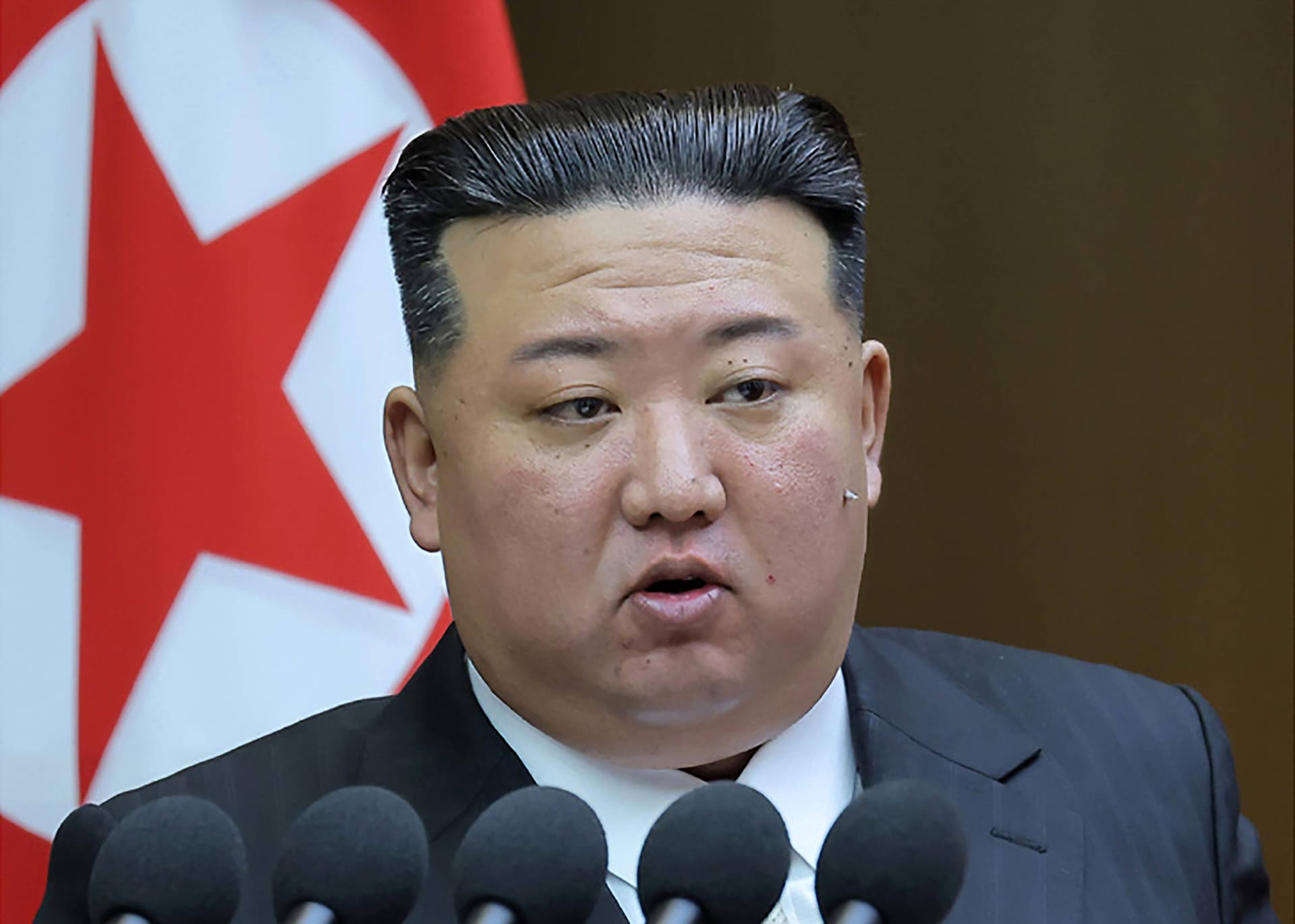 Nordkorea feuert über 200 Artilleriegeschosse nahe umstrittener Seegrenze ab