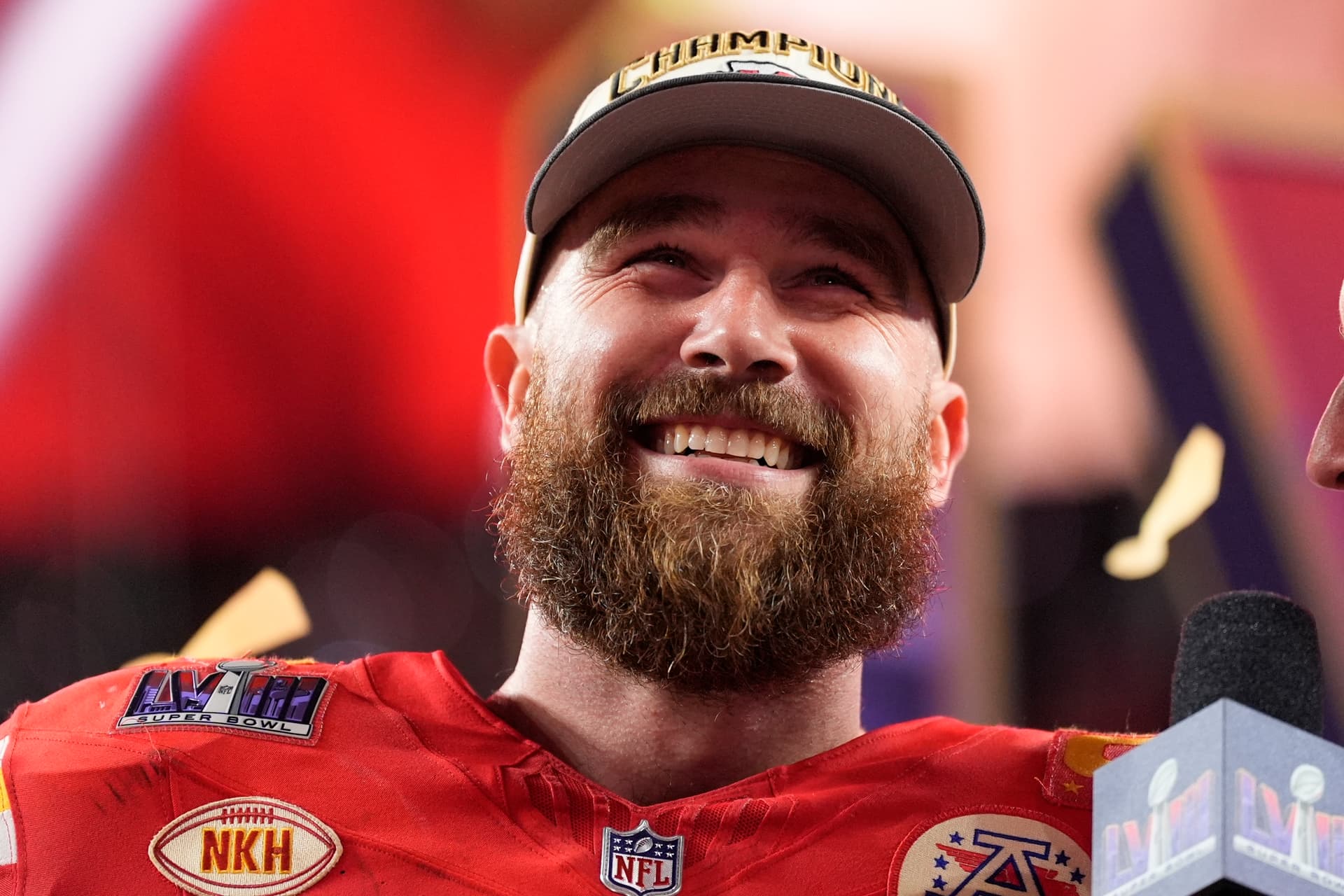 Pop-Beauty jubelt: 100-Millionen-Dollar-Deal für Swift-Freund Kelce