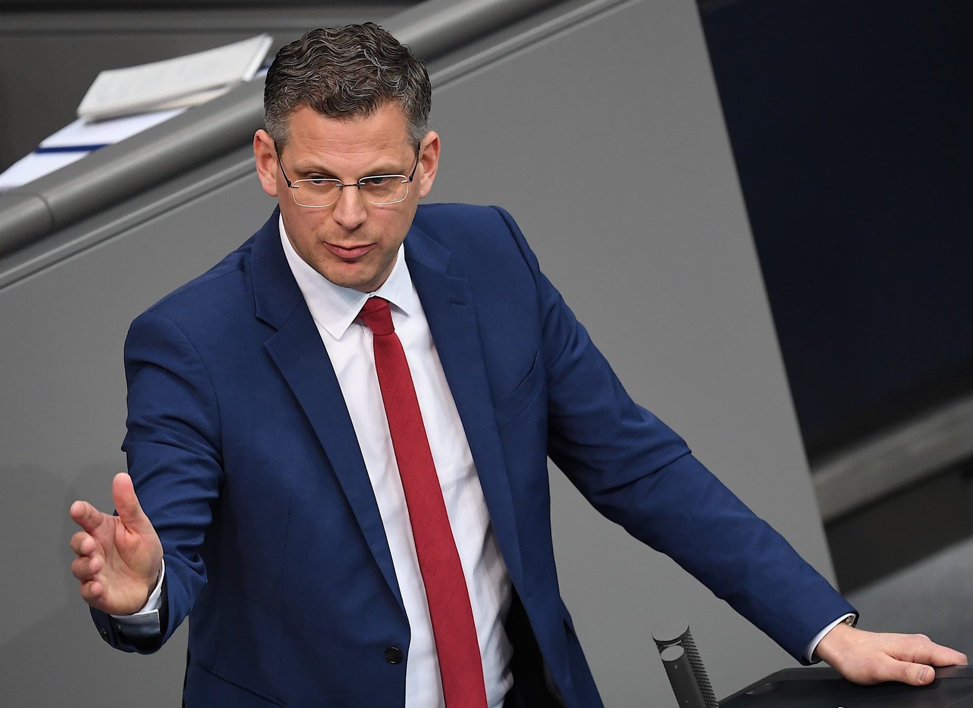 CDU-Experte de Vries fordert: Steigende Kinderarmut „weiterer Grund, Asyl-Migration zu begrenzen“
