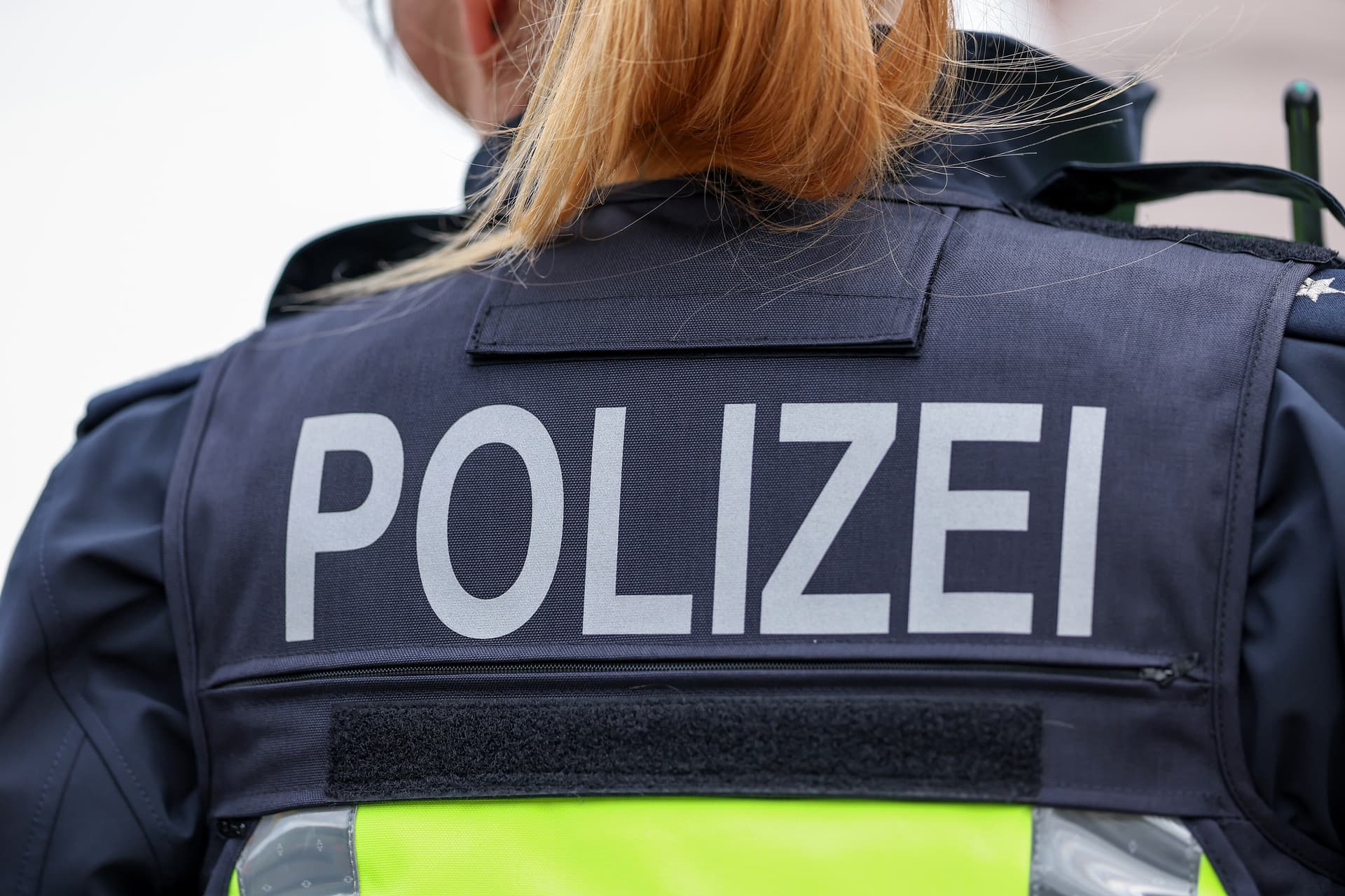 Wegen Waffen und mutmaßlich rechtsradikaler Gesinnung: Razzia in drei Bundesländern