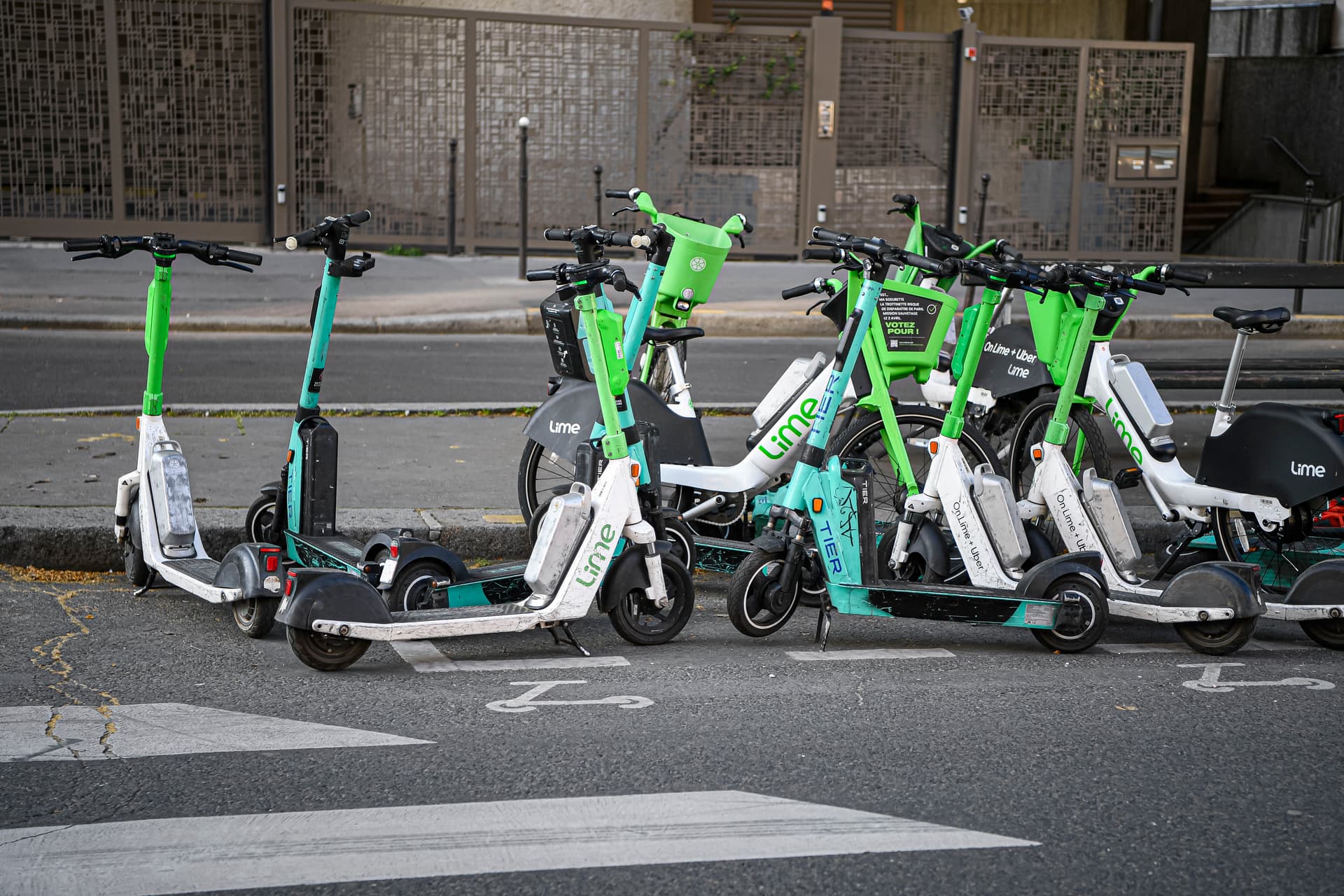 Stadtverwaltung hat es satt: E-Scooter aus Millionenstadt verbannt