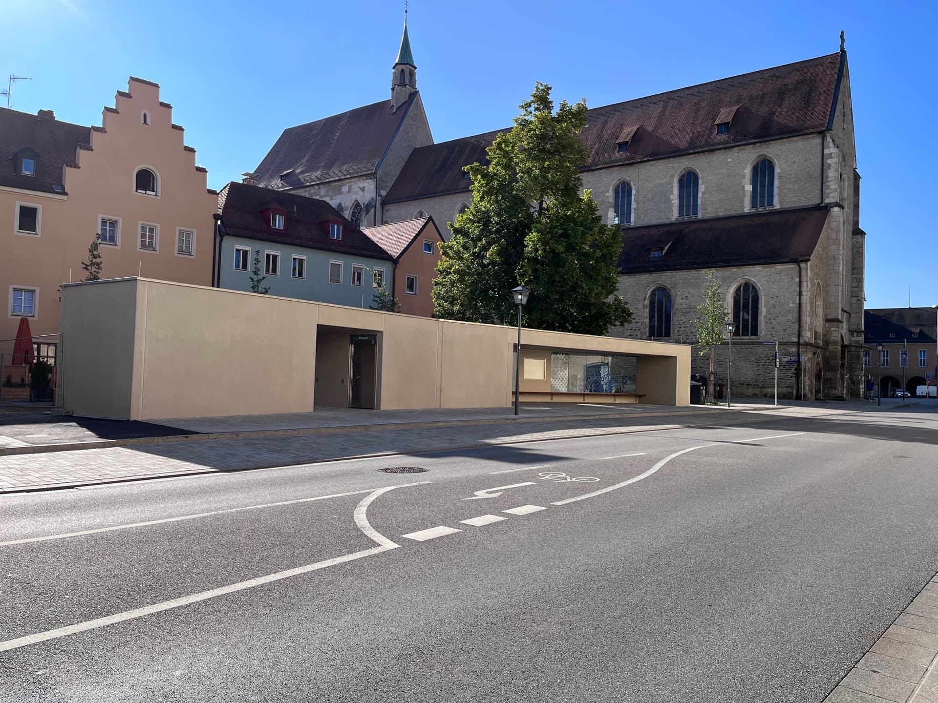 Steuerverschwendung: Knapp eine Million Euro für Regensburger Luxus-Klo