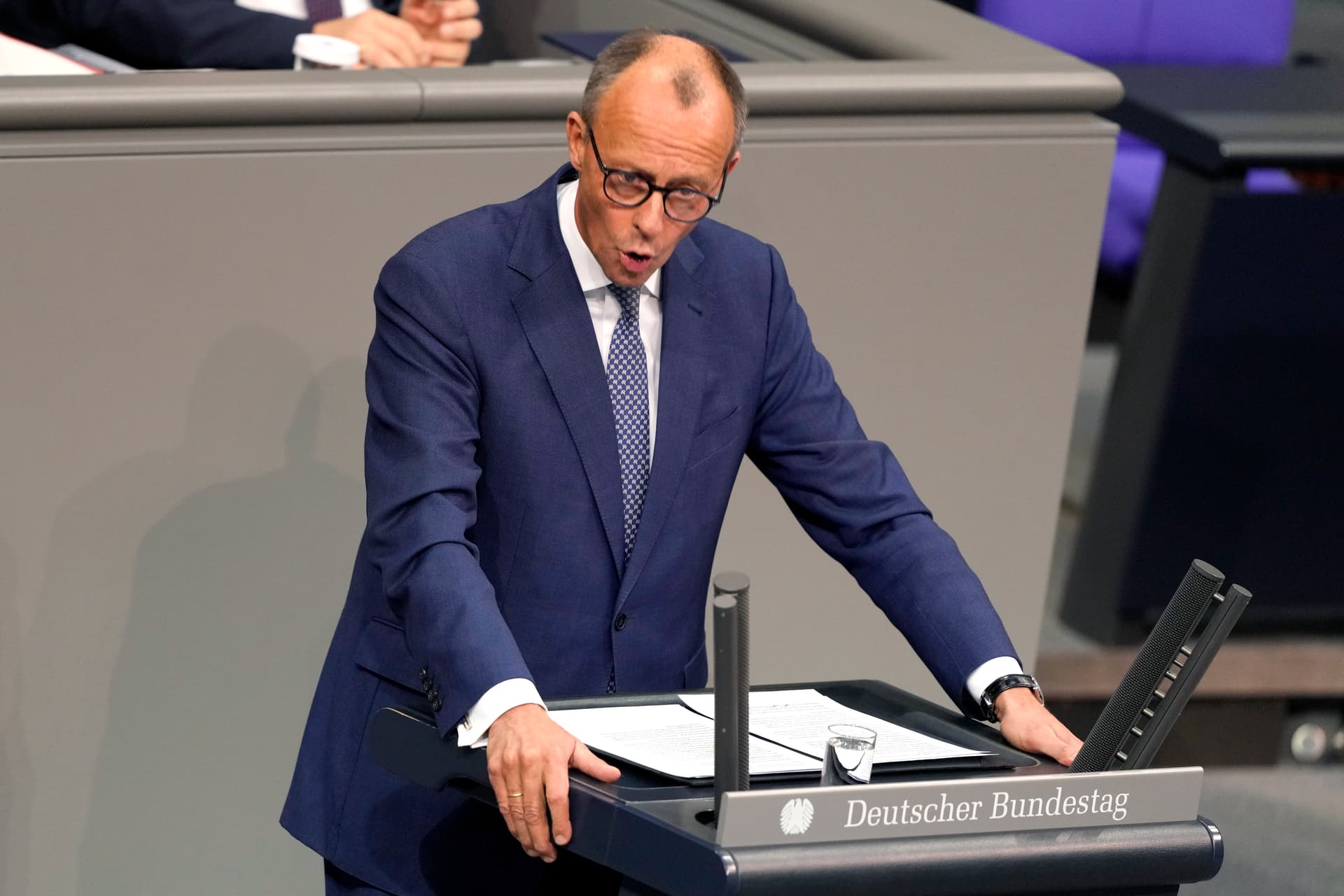 Noch vor wenigen Wochen forderte Merz Zufallsmehrheiten, um die Grenzen zu schließen