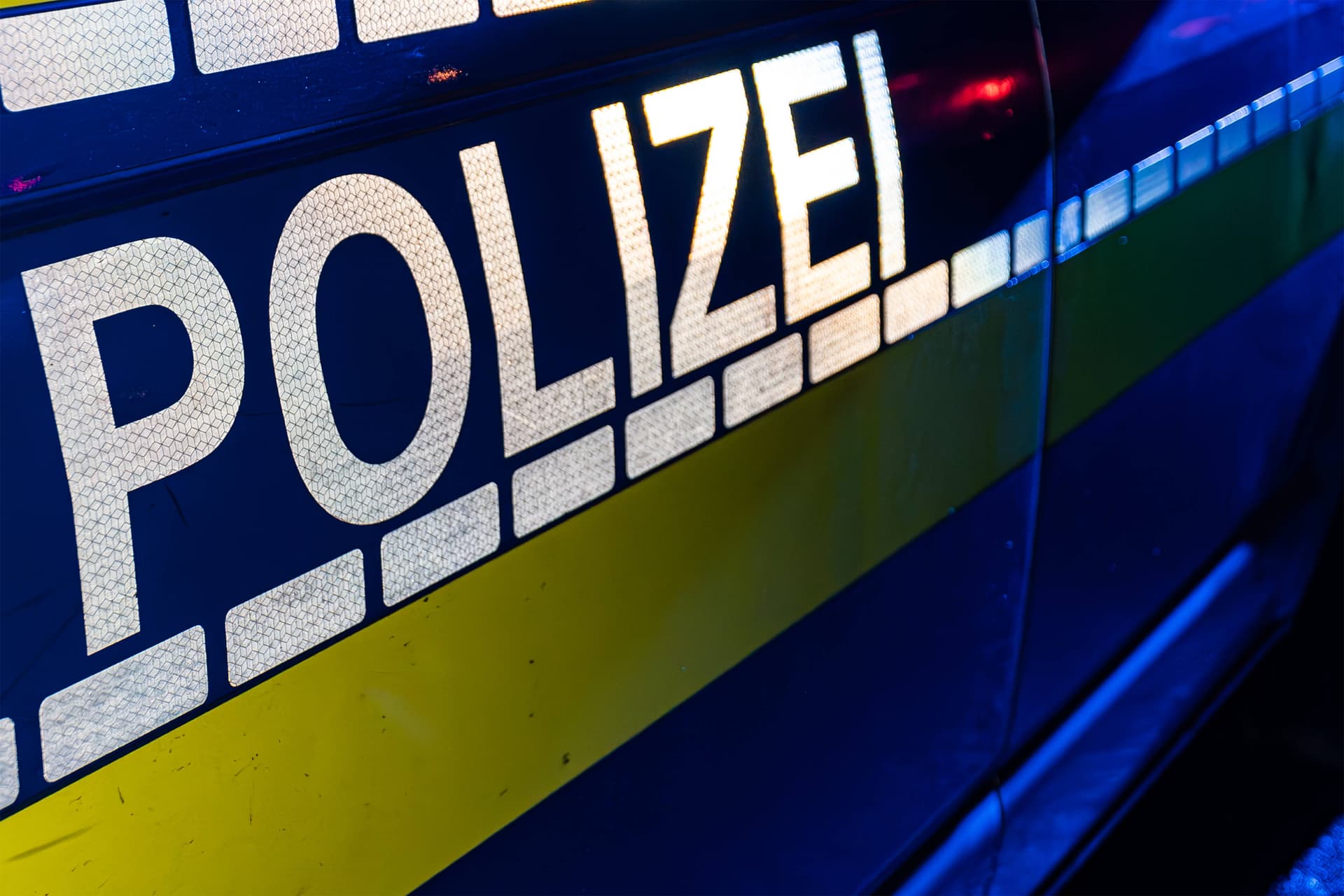 Täter „aus Syrien oder Afghanistan“: Migranten sollen schwulen CDU-Politiker in Hinterhalt gelockt und verprügelt haben