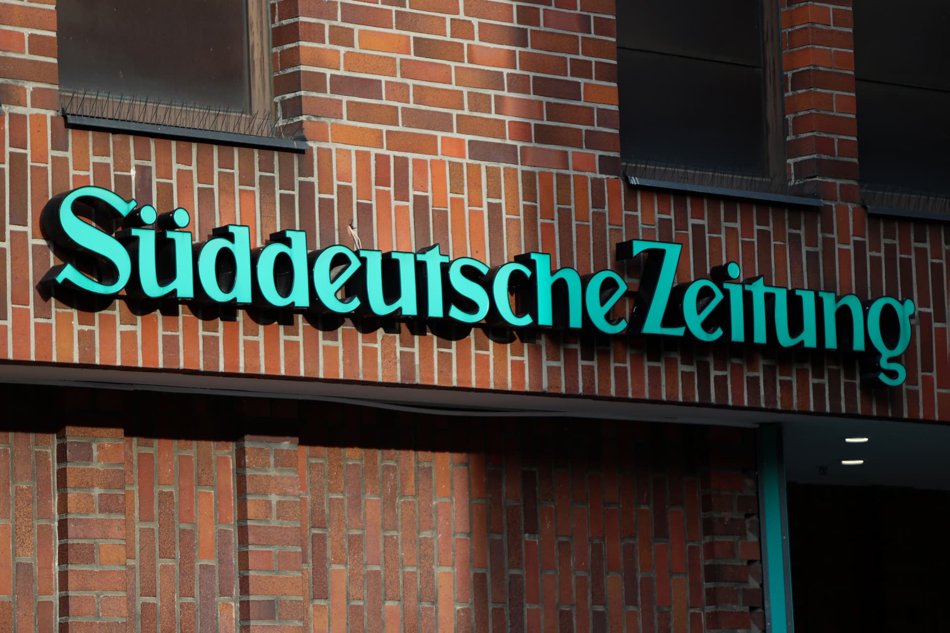 Neue Plagiate nachgewiesen: SZ-Vizechefin schrieb Zitate von KZ-Gedenkstättenleiter ab