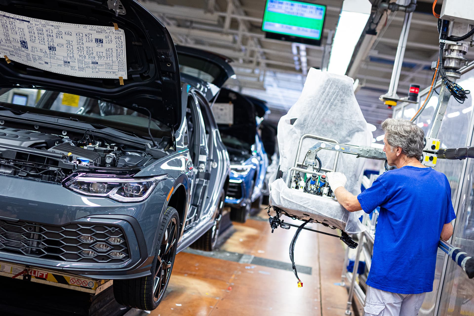 Deutsche Autobauer in Nöten: Die Krise vertieft sich