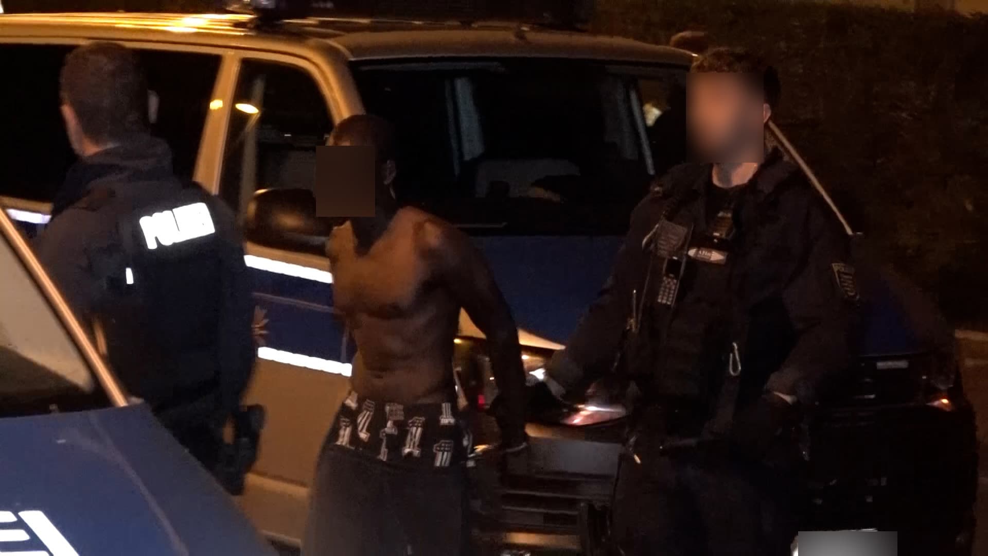 Mindestens vier Verletzte bei Messerstecherei: Großeinsatz in Plauen