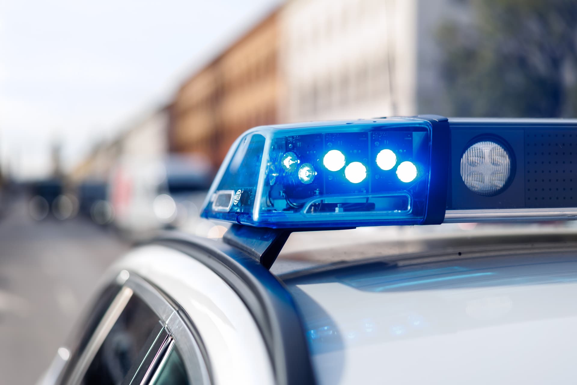 Täter festgenommen: Algerier (37) vergewaltigt 20-Jährige stundenlang in Baumarkt-Ruine