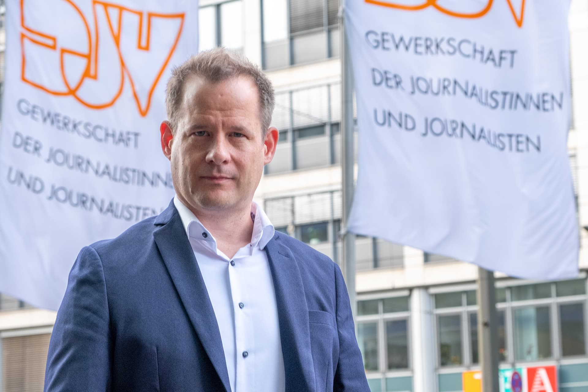 Deutscher Journalisten-Verband über Günther: „Wenn sich Daniel Günther über NIUS und andere ärgert, darf die Antwort nicht Zensur oder gar Verbot heißen“