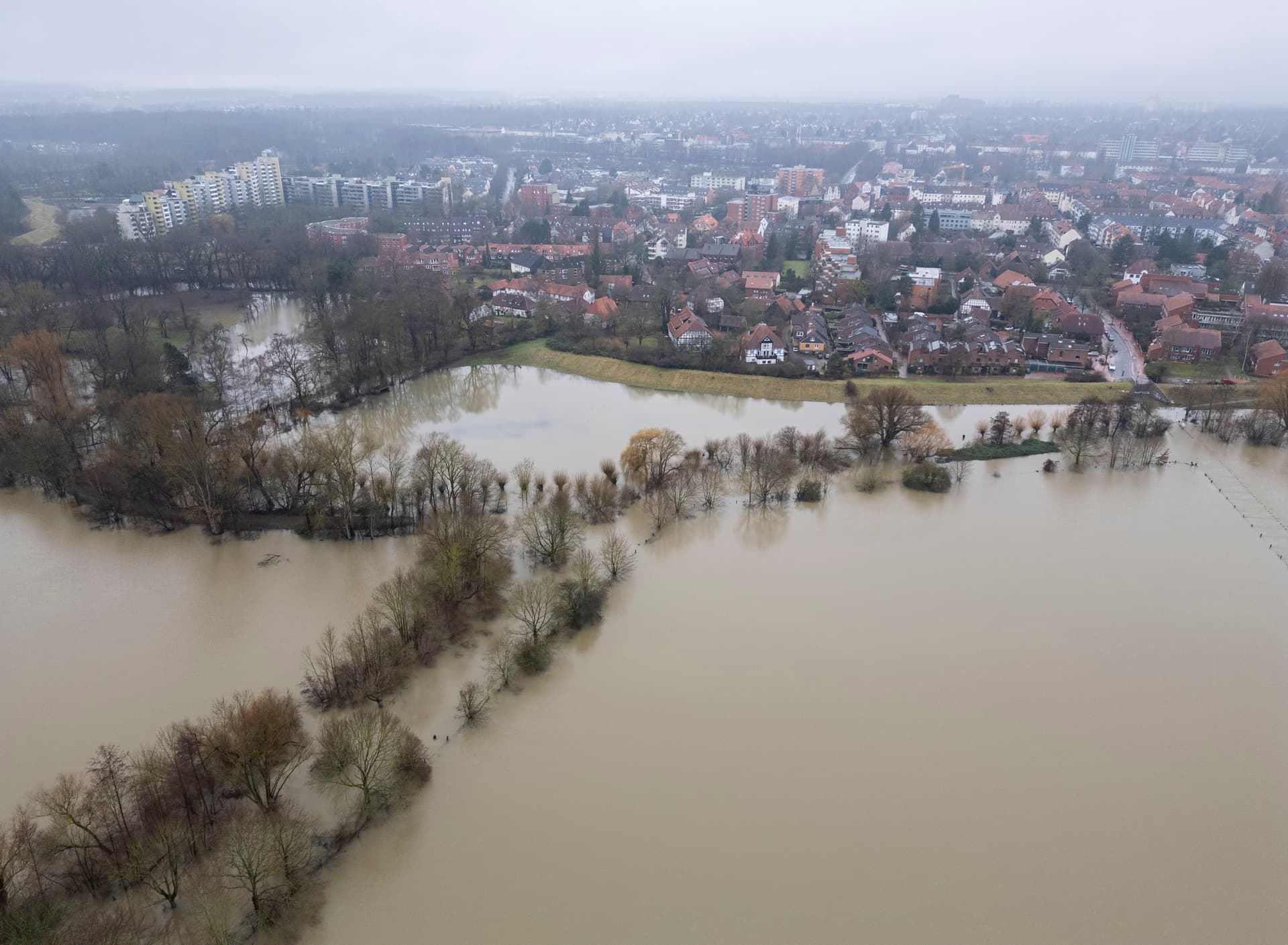 Hochwasser: Die Lage bessert sich, doch noch ist es nicht vorbei