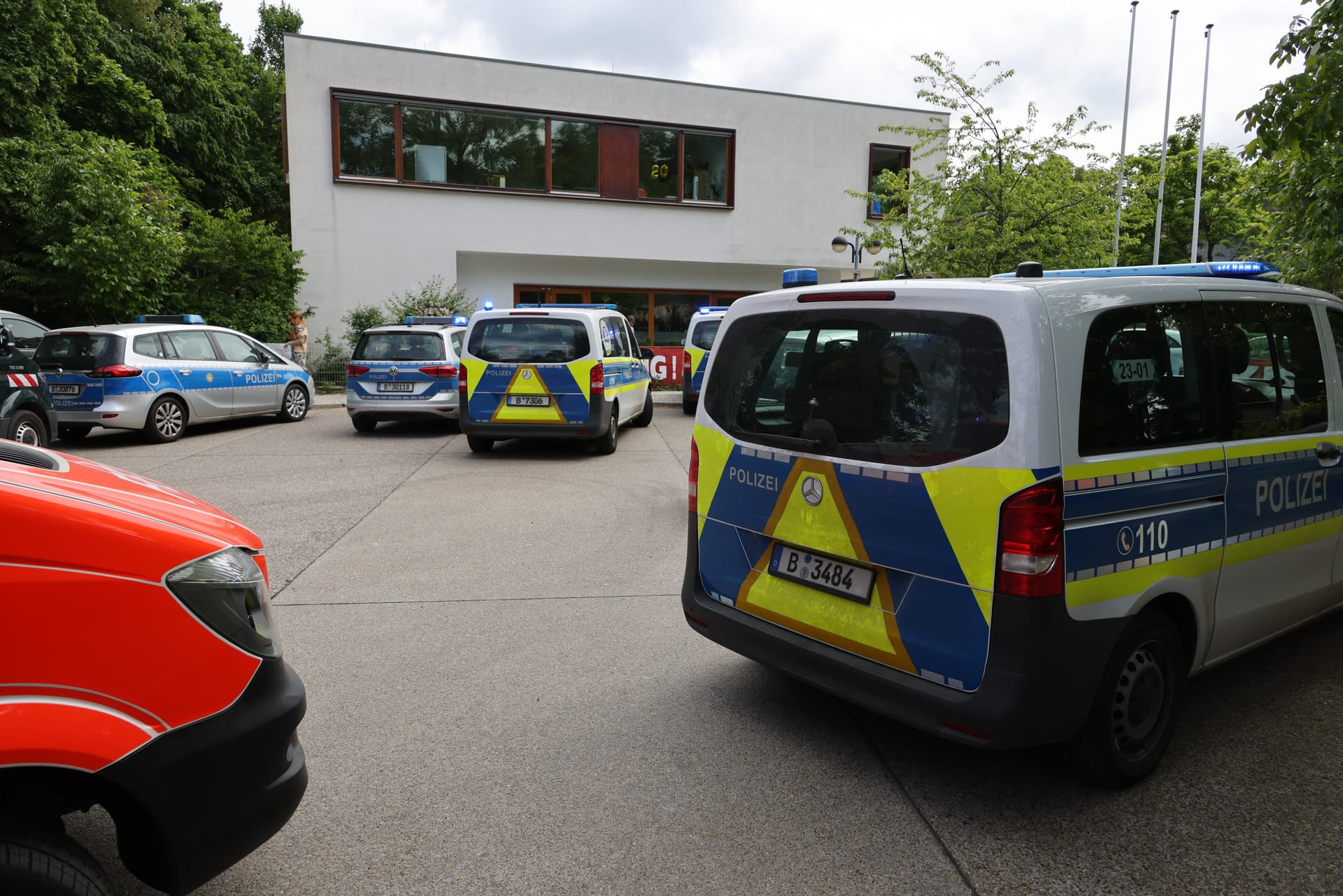 Nach mehr als 24 Stunden Fahndung: Polizei fasst 13-jährigen Messerangreifer