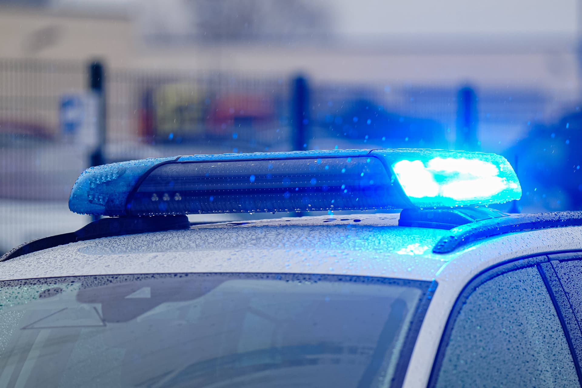 Syrer will Afghanen-Streit in Güstrow schlichten und bekommt Messer ins Gesicht