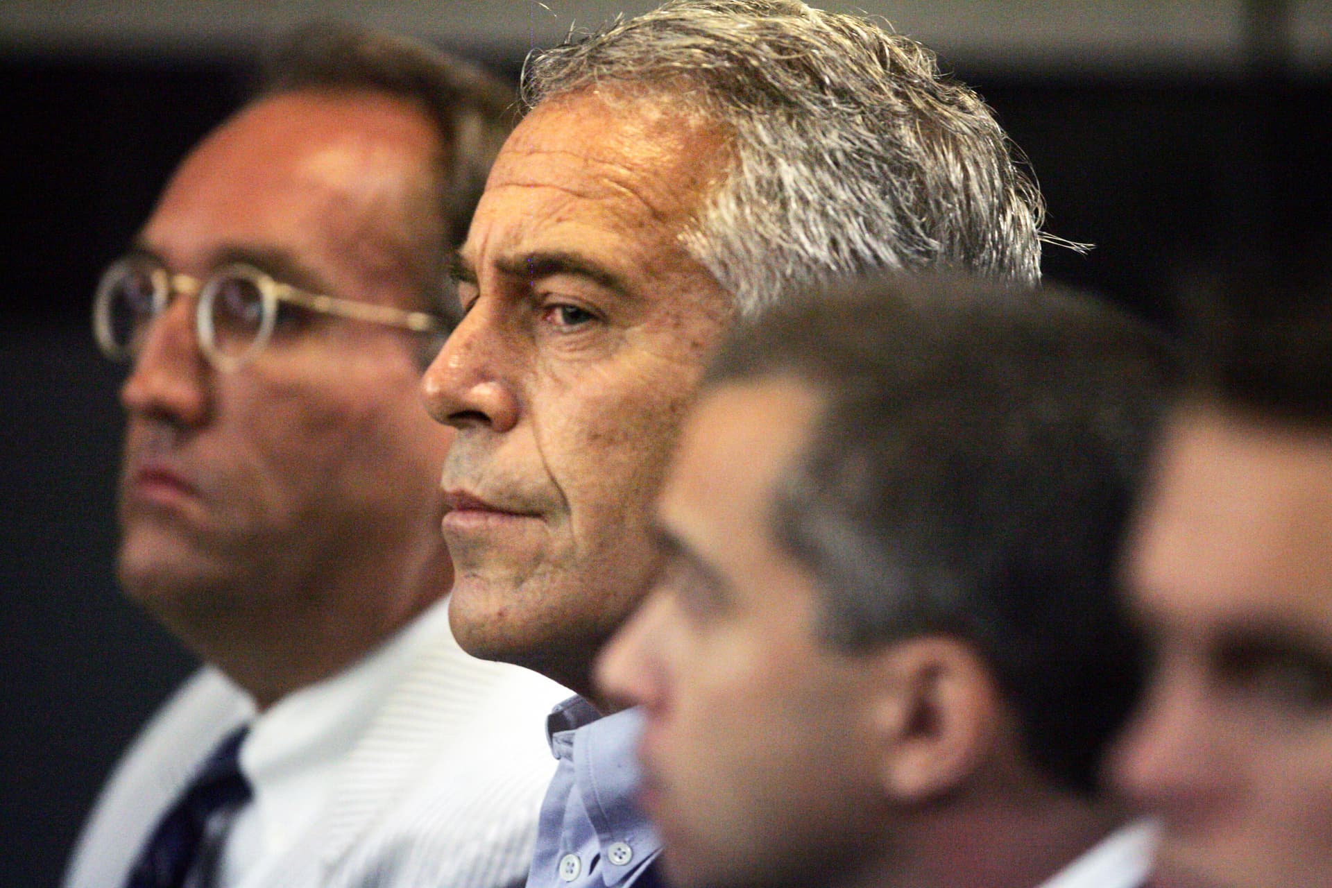Auf der Epstein-Liste stehen Bill Clinton, Prinz Andrew und Michael Jackson