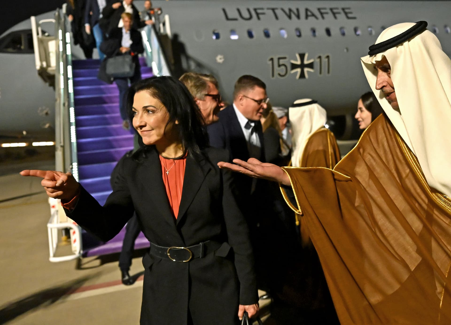 Hohe Kosten bremsen heimische Produktion: Reiche will Ammoniak für grünen Wasserstoff aus der Wüste importieren