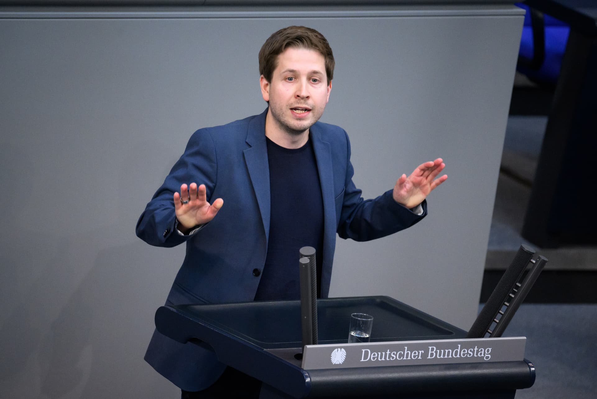 Kühnert: Habecks Heizungs-Gesetz vor der Sommerpause „absolut realistisch“