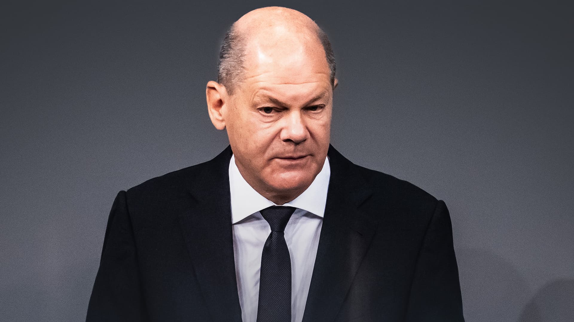 Olaf Scholz hat das Volk staatstragend angelogen: Bürger sollen „darauf vertrauen, dass der Staat seine Aussagen ihnen gegenüber einhält“