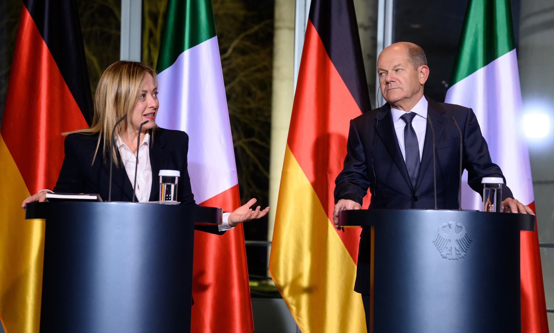 Brief an Scholz: Meloni beschwert sich wegen deutscher Gelder für Flüchtlingshilfe