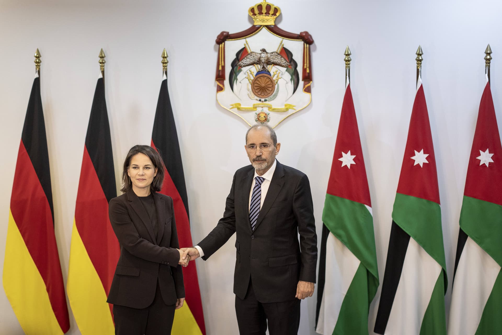 Baerbock sagt 50 Millionen Euro Soforthilfe für Gaza-Streifen zu