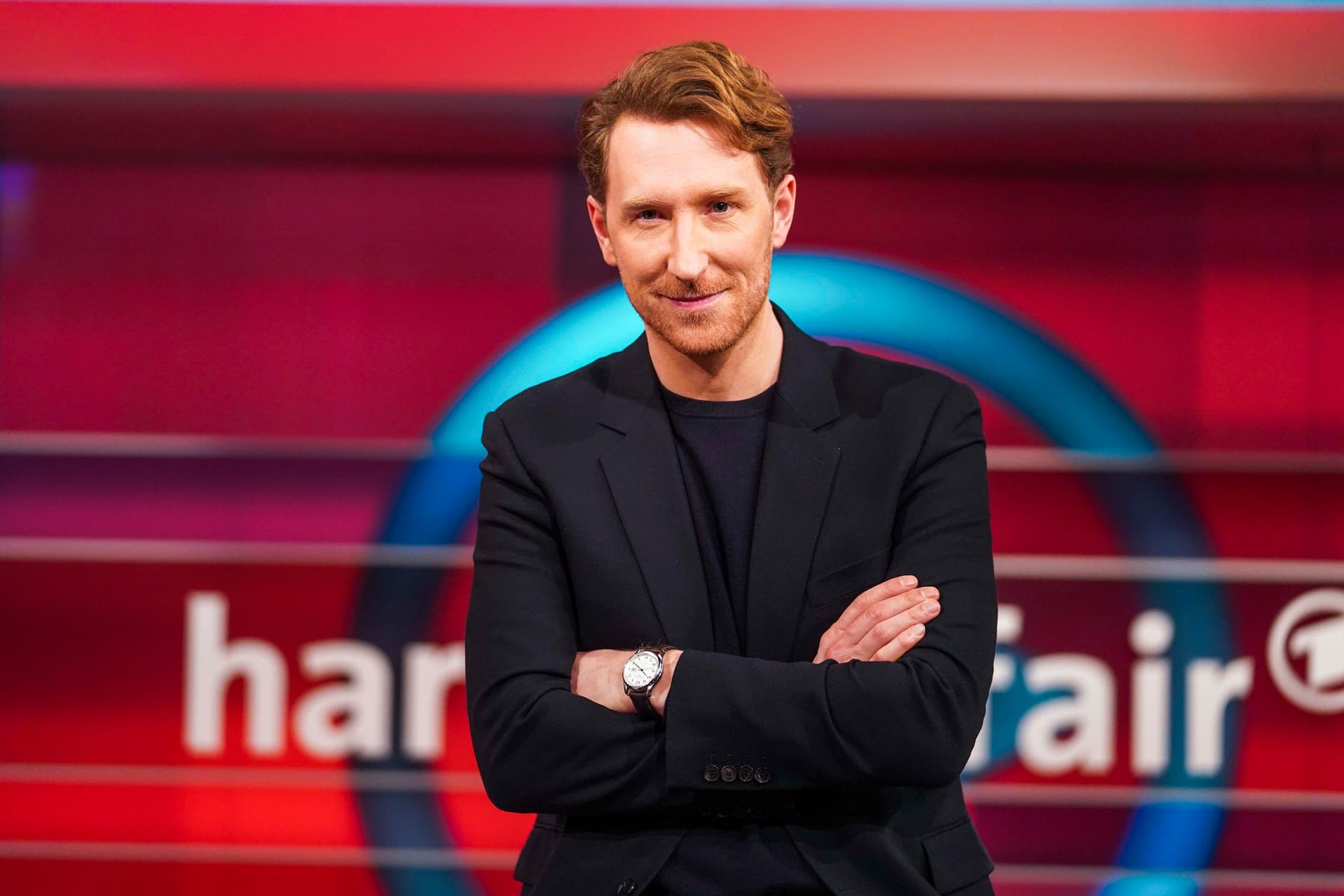 „Hart aber fair“-Moderator Louis Klamroth fährt gerne 1. Klasse in der Bahn und will die 1. Klasse abschaffen