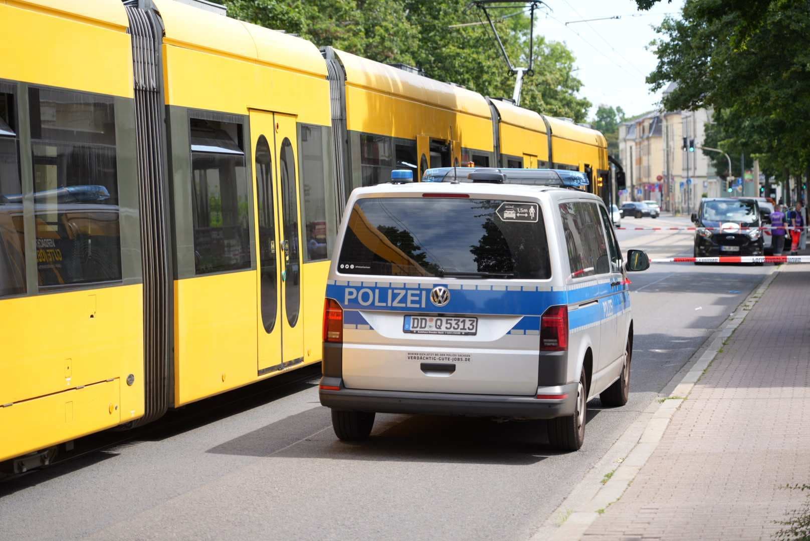 In der Straßenbahn: Somalier tötet 40-Jährigen in Dresden mit Messer
