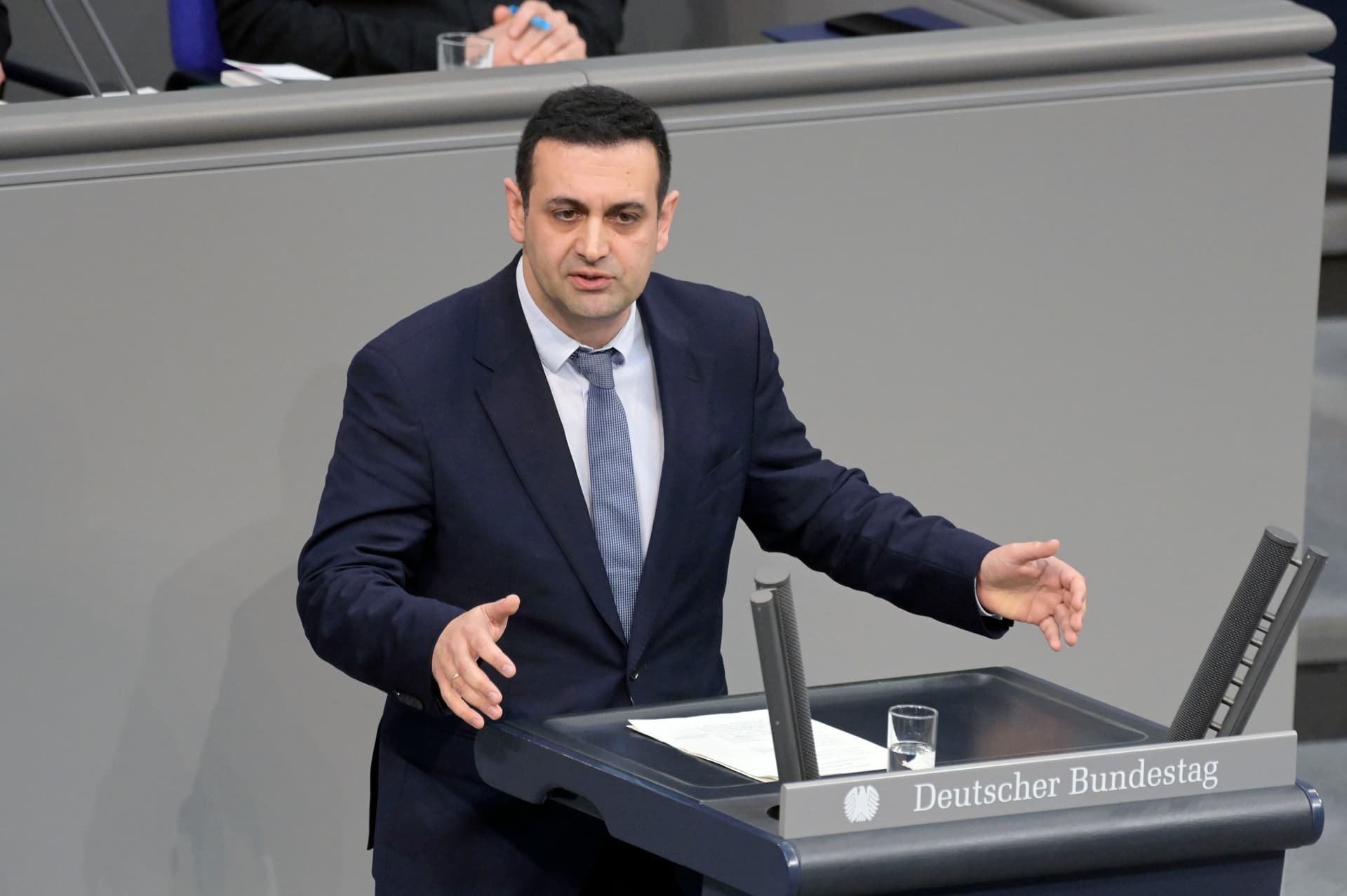 FDP-Angriff auf Ampel-Partner: „Wir brauchen einen Wirtschaftsminister, der in der Lage ist, die Dinge so zu sehen, wie sie sind.“