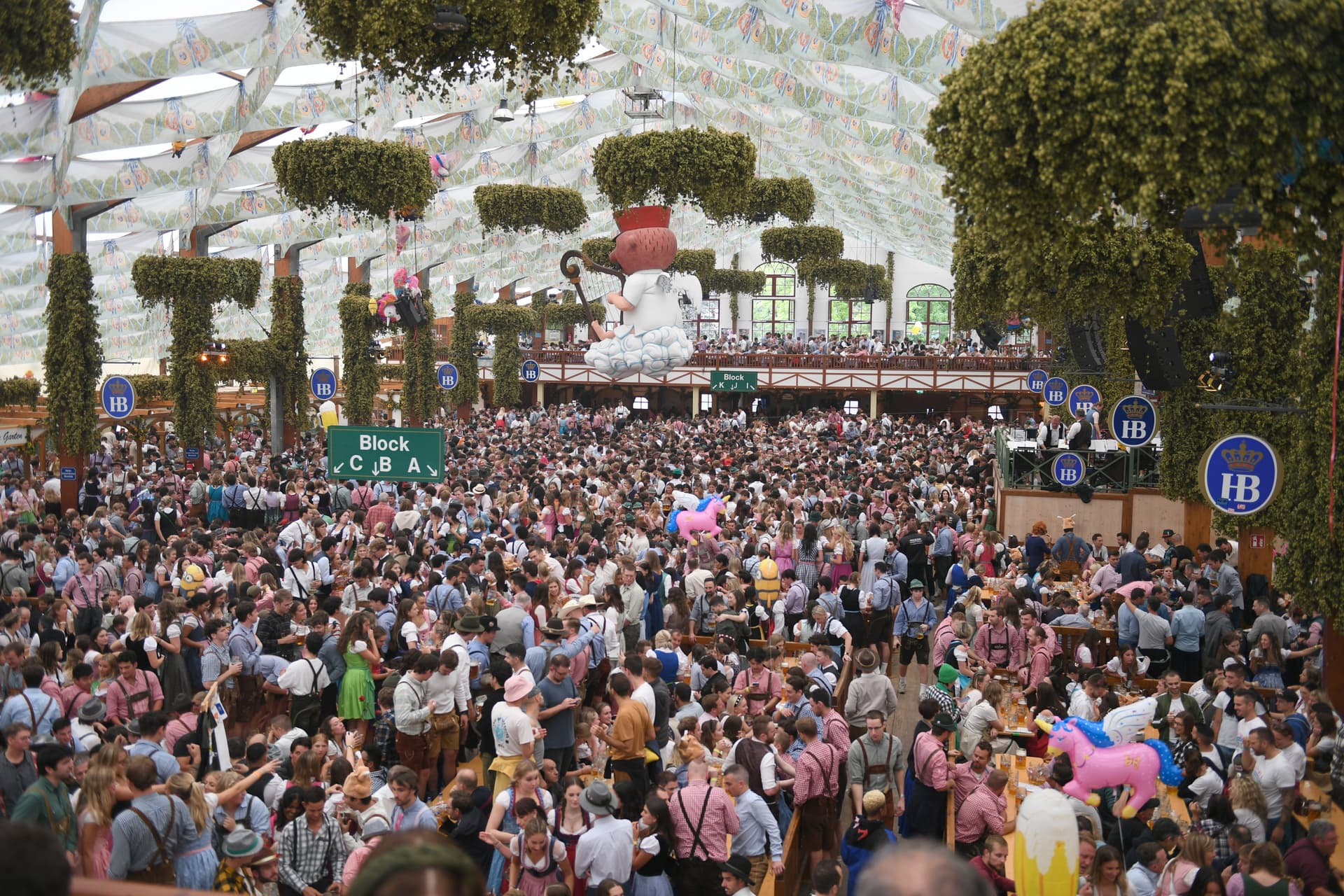Oktoberfest zieht deutlich mehr Besucher an als im vergangenen Jahr