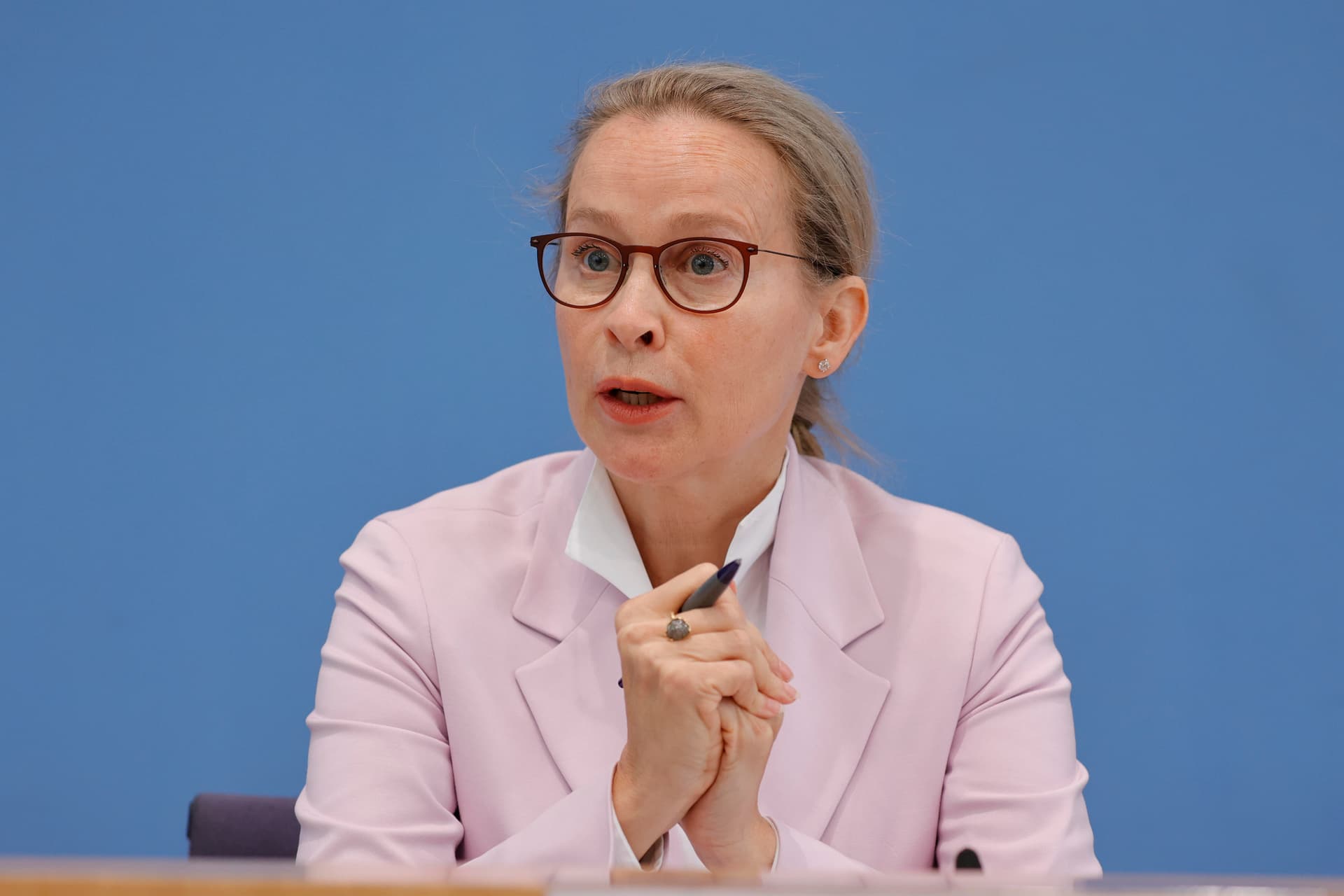 So reagiert die Politik auf den Rückzug von Brosius-Gersdorf: „Die Kampagne der Rechtspopulisten gegen Brosius-Gersdorf war erfolgreich”