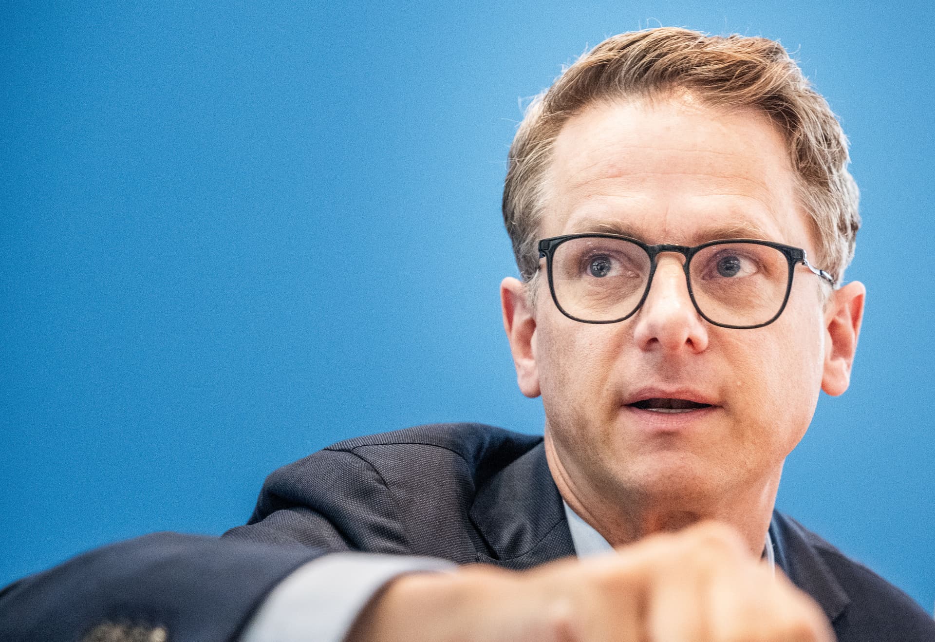 Linnemann: „Wenn Normalverdiener nicht entlastet werden, gerät in Deutschland etwas ins Wanken“