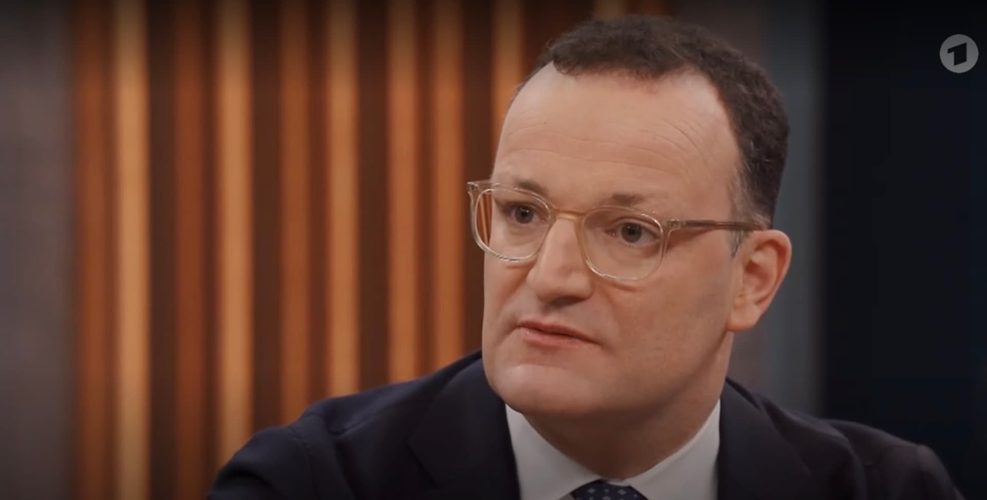 Spahn schließt höhere Reichensteuer nicht aus
