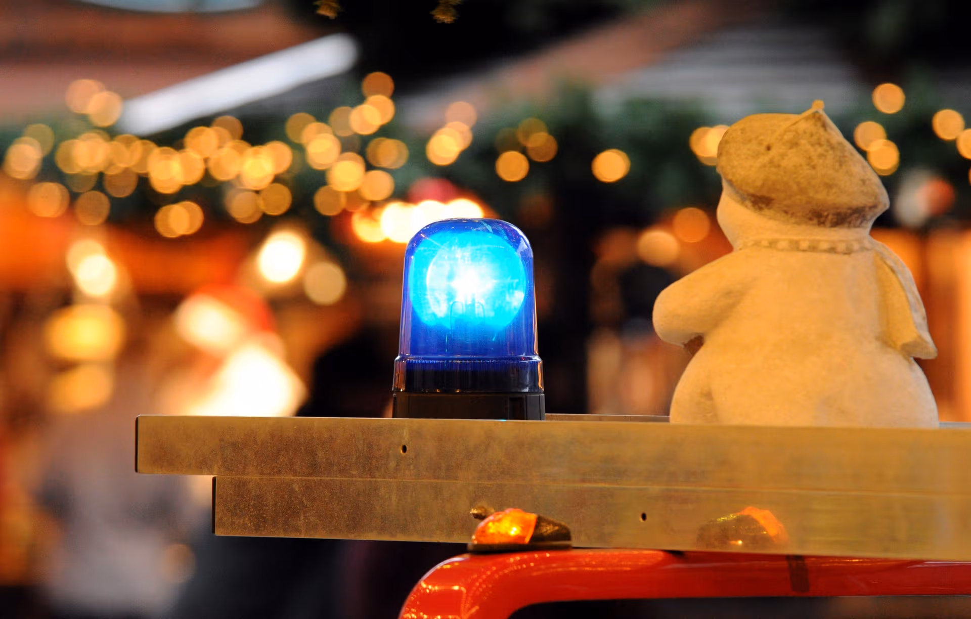 Versuchtes Tötungsdelikt in Herford: Iraker (15) nach Messerangriff nahe des Weihnachtsmarkts festgenommen